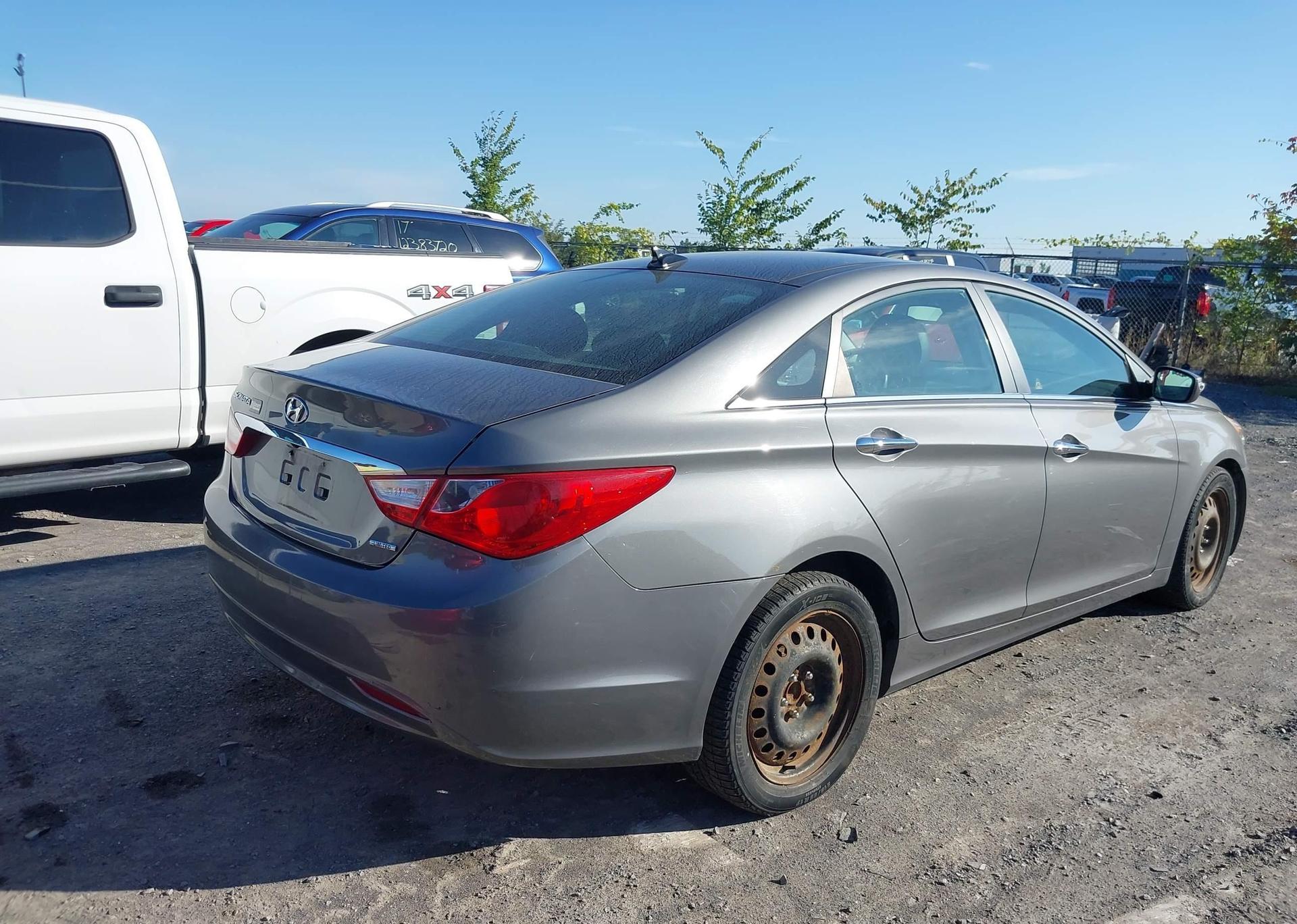 2012 HYUNDAI SONATA
