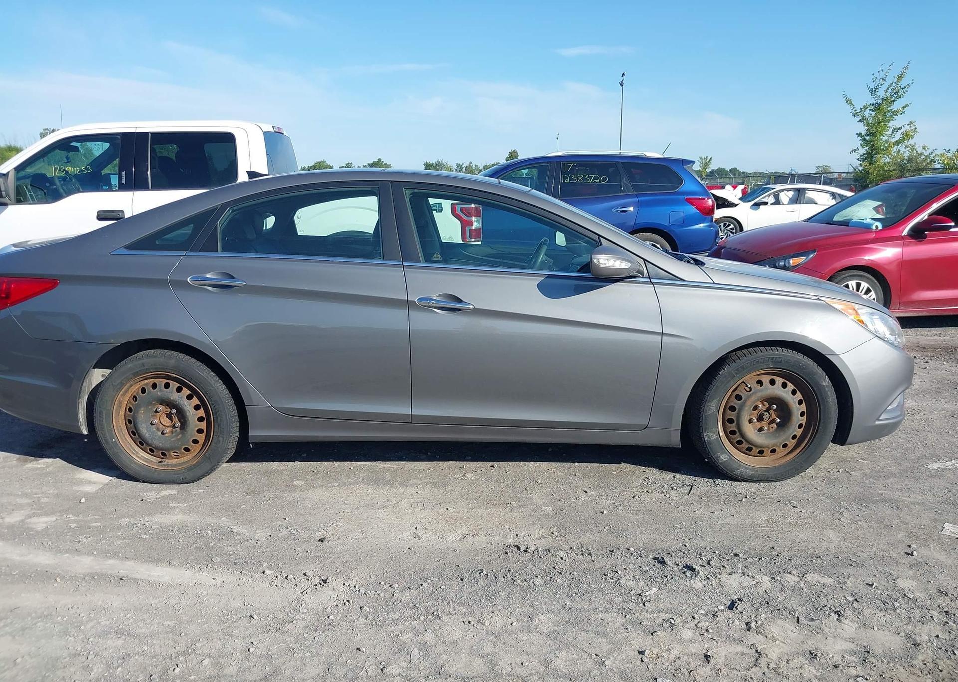 2012 HYUNDAI SONATA