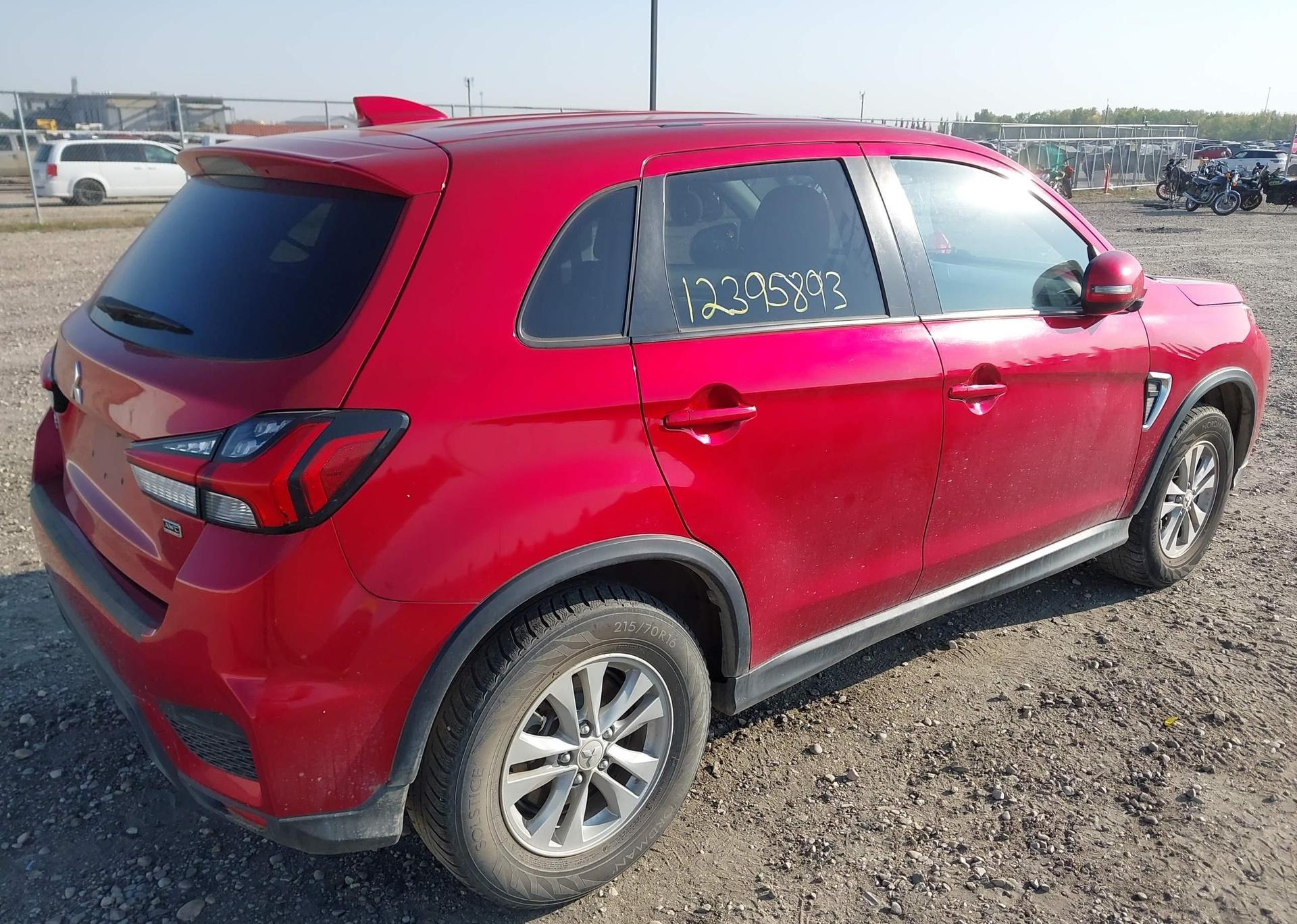 2021 MITSUBISHI RVR SE