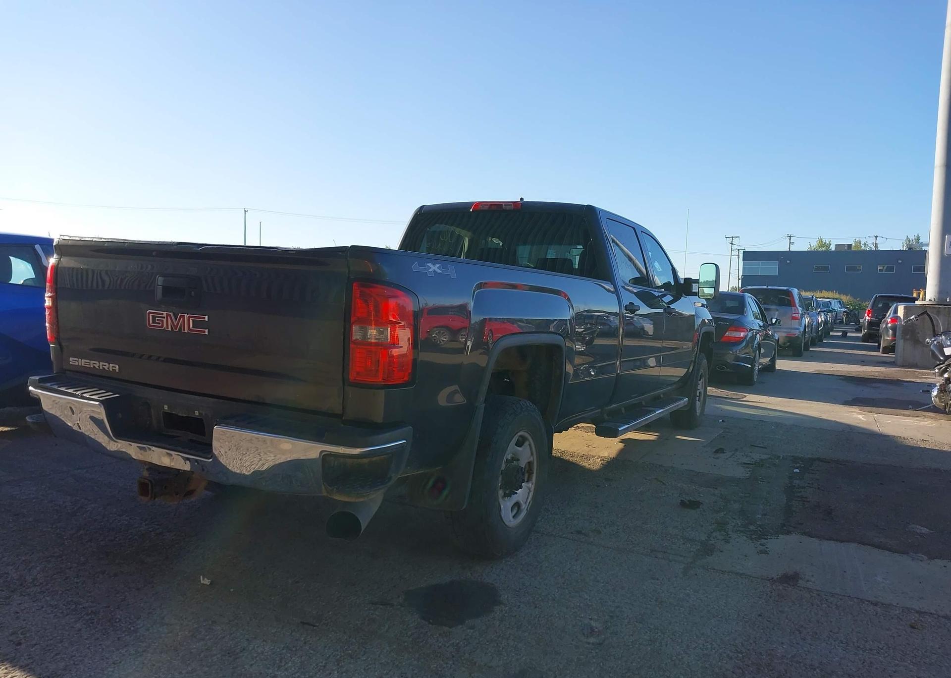 2015 GMC SIERRA K2500 HEAVY DUTY