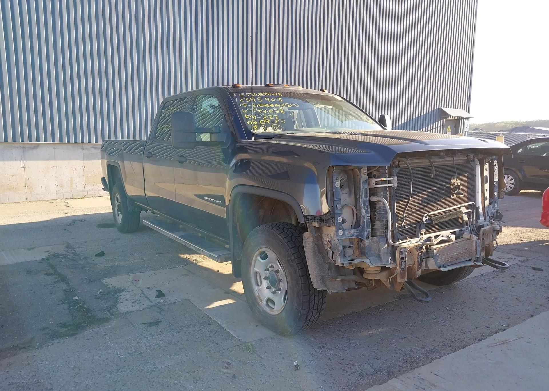 2015 GMC SIERRA K2500 HEAVY DUTY