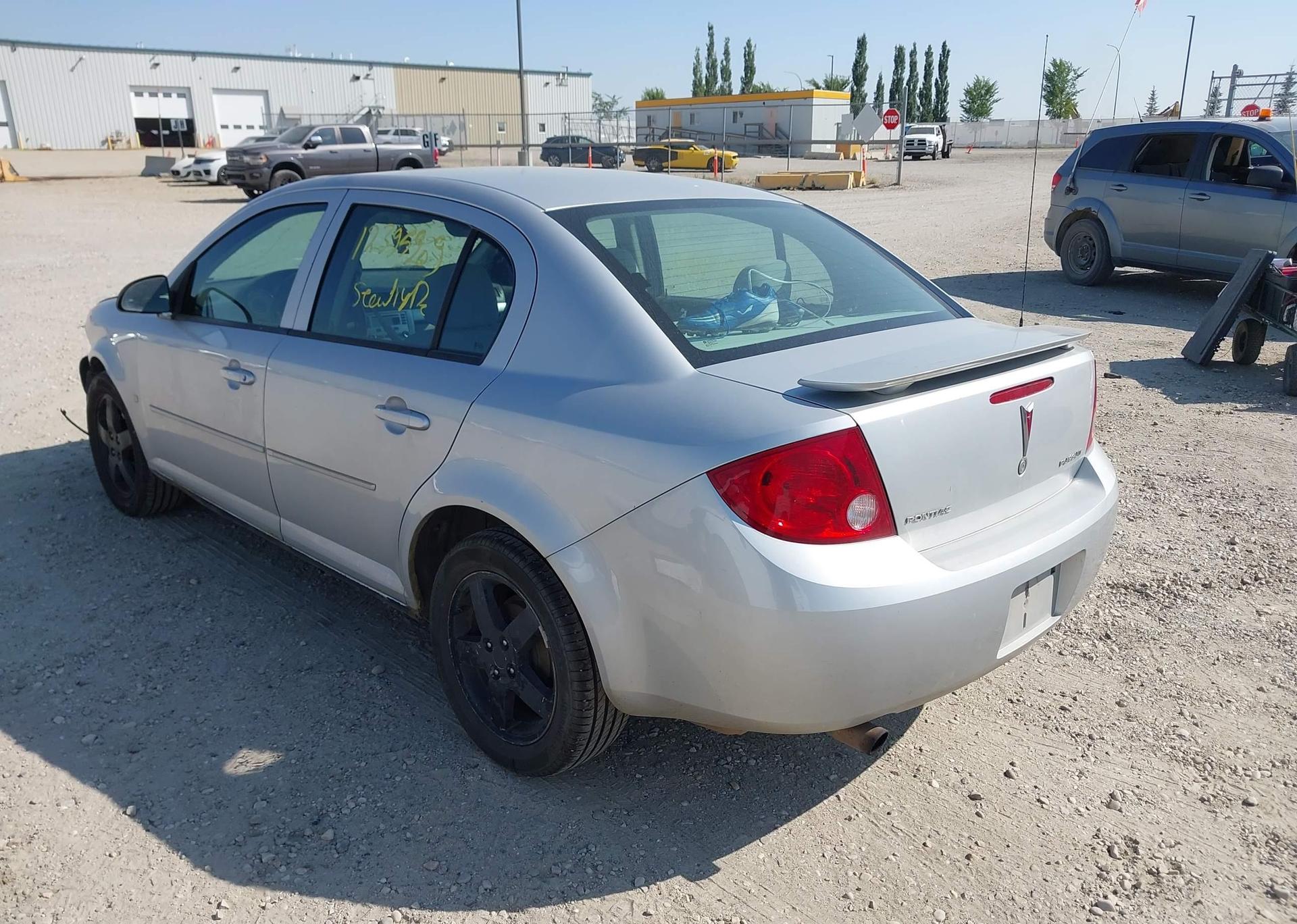 2006 PONTIAC PURSUIT SE