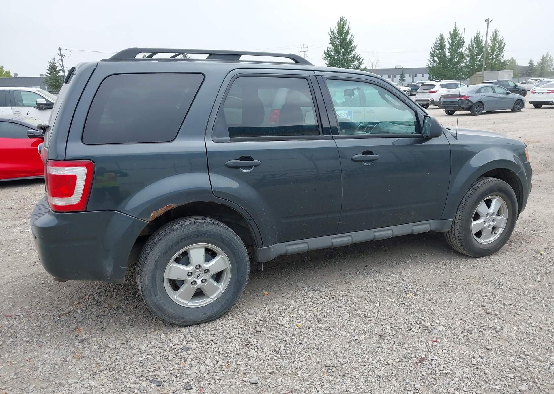 2009 FORD ESCAPE XLT