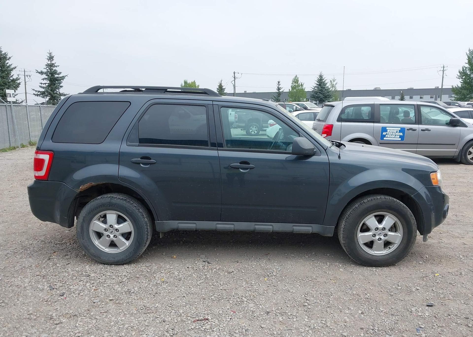 2009 FORD ESCAPE XLT