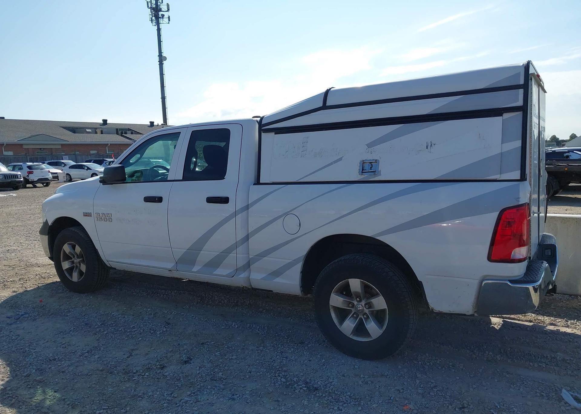 2014 RAM 1500 ST