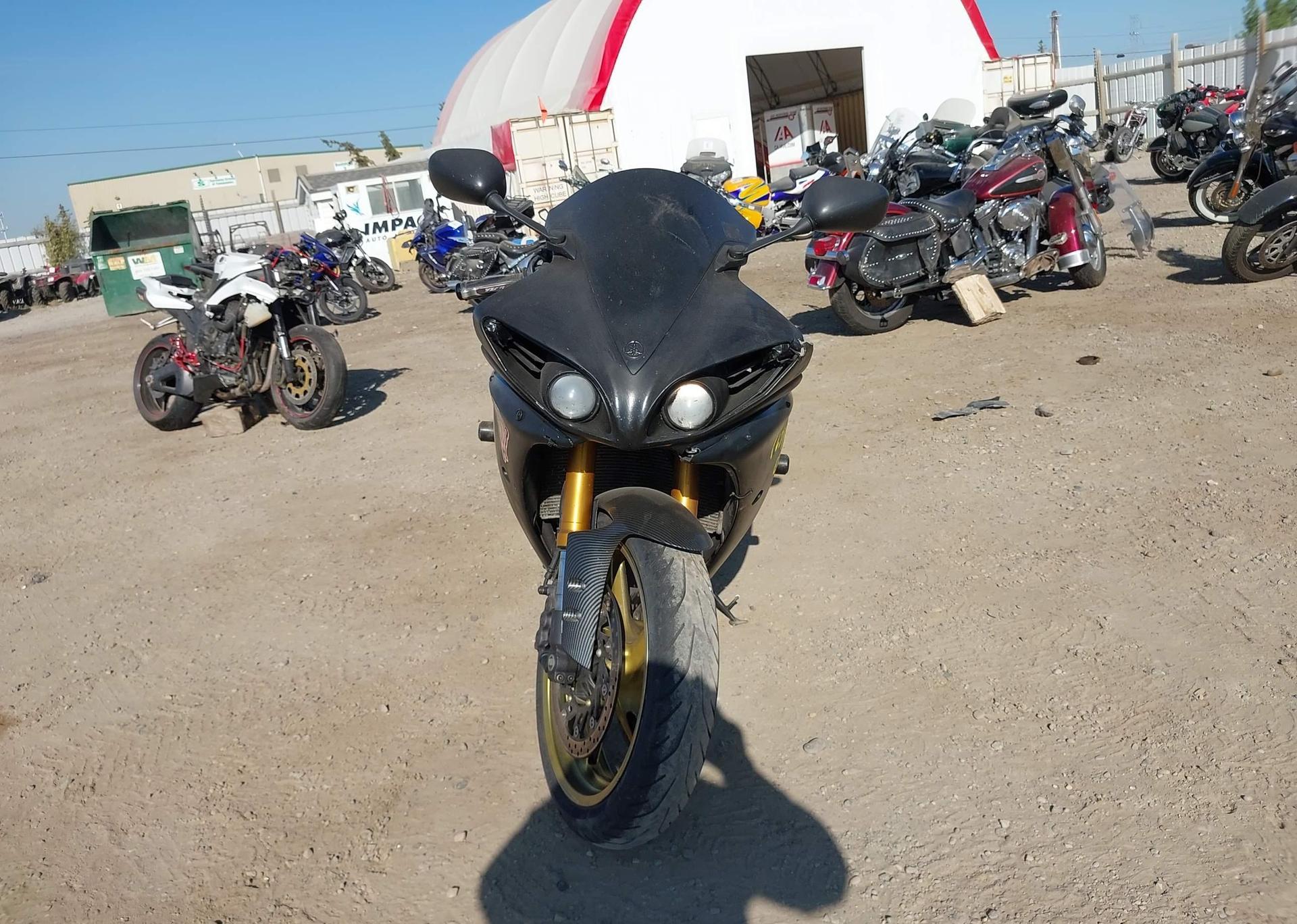 2009 YAMAHA YZFR1