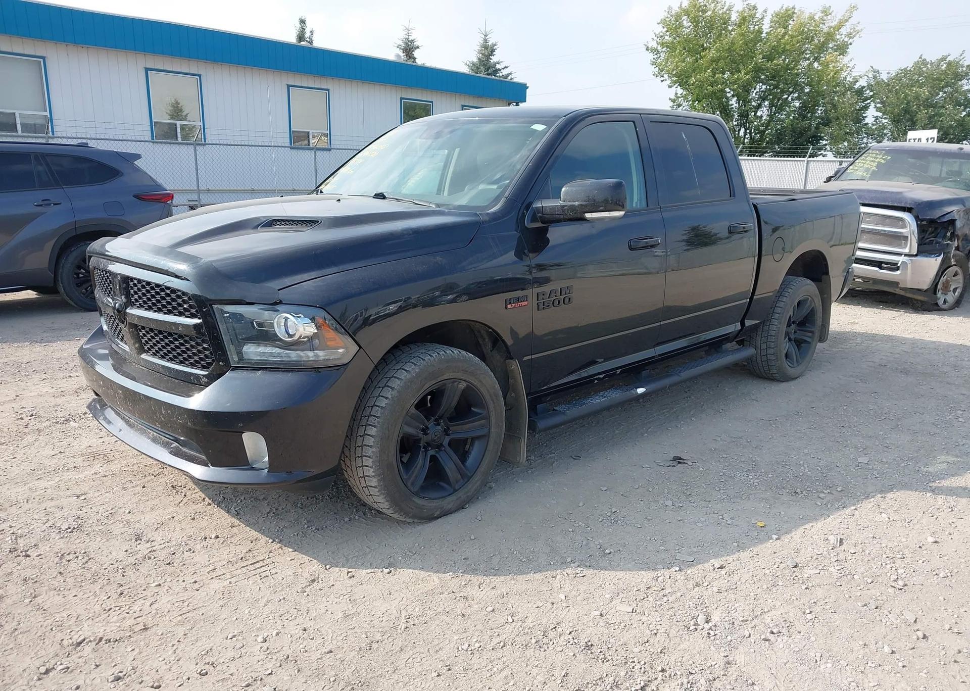 2015 RAM 1500 SPORT