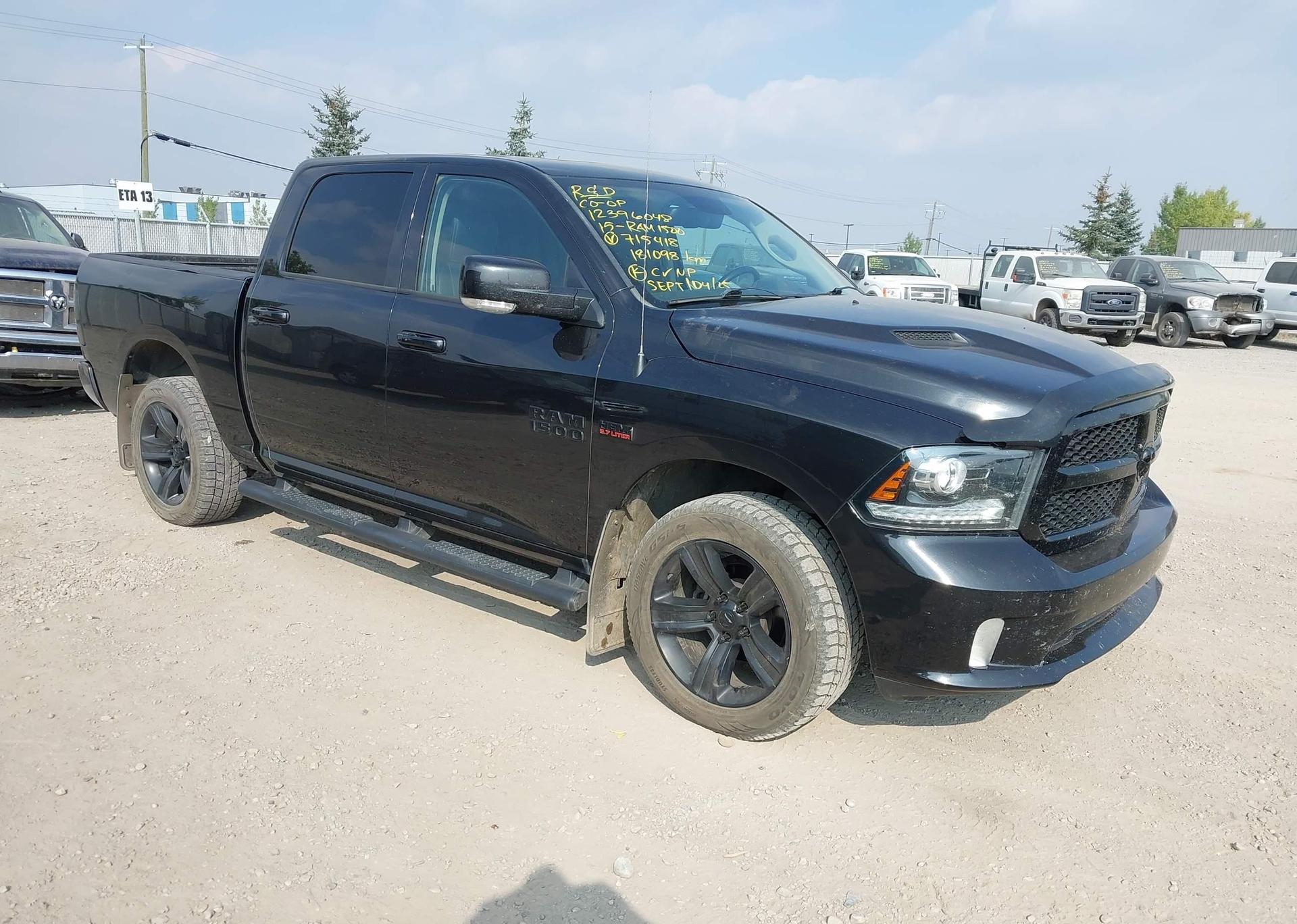2015 RAM 1500 SPORT