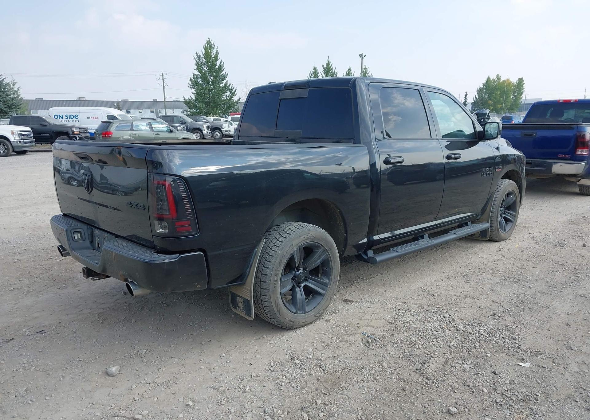 2015 RAM 1500 SPORT
