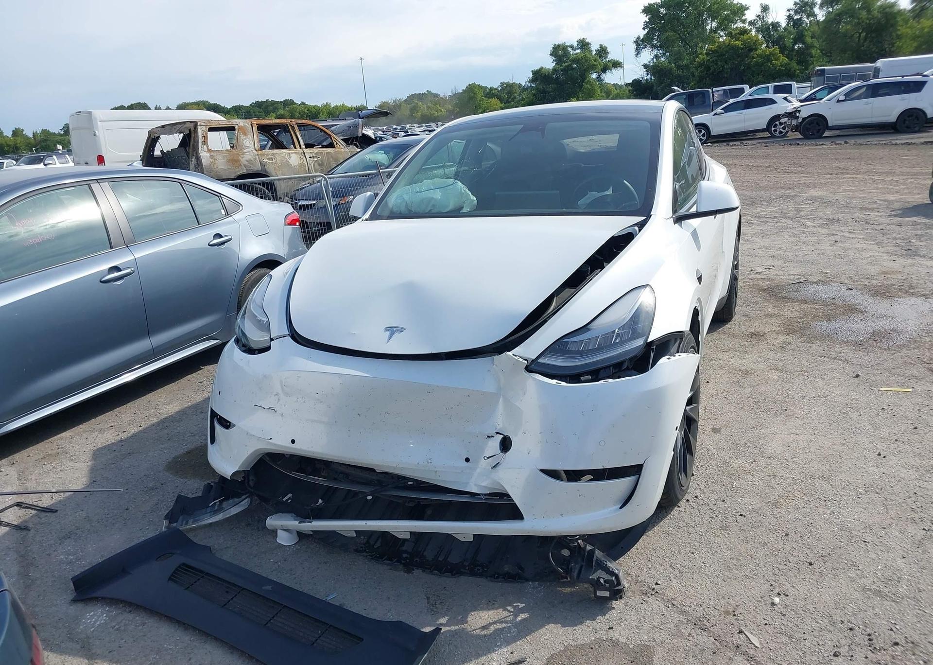 2022 TESLA MODEL Y