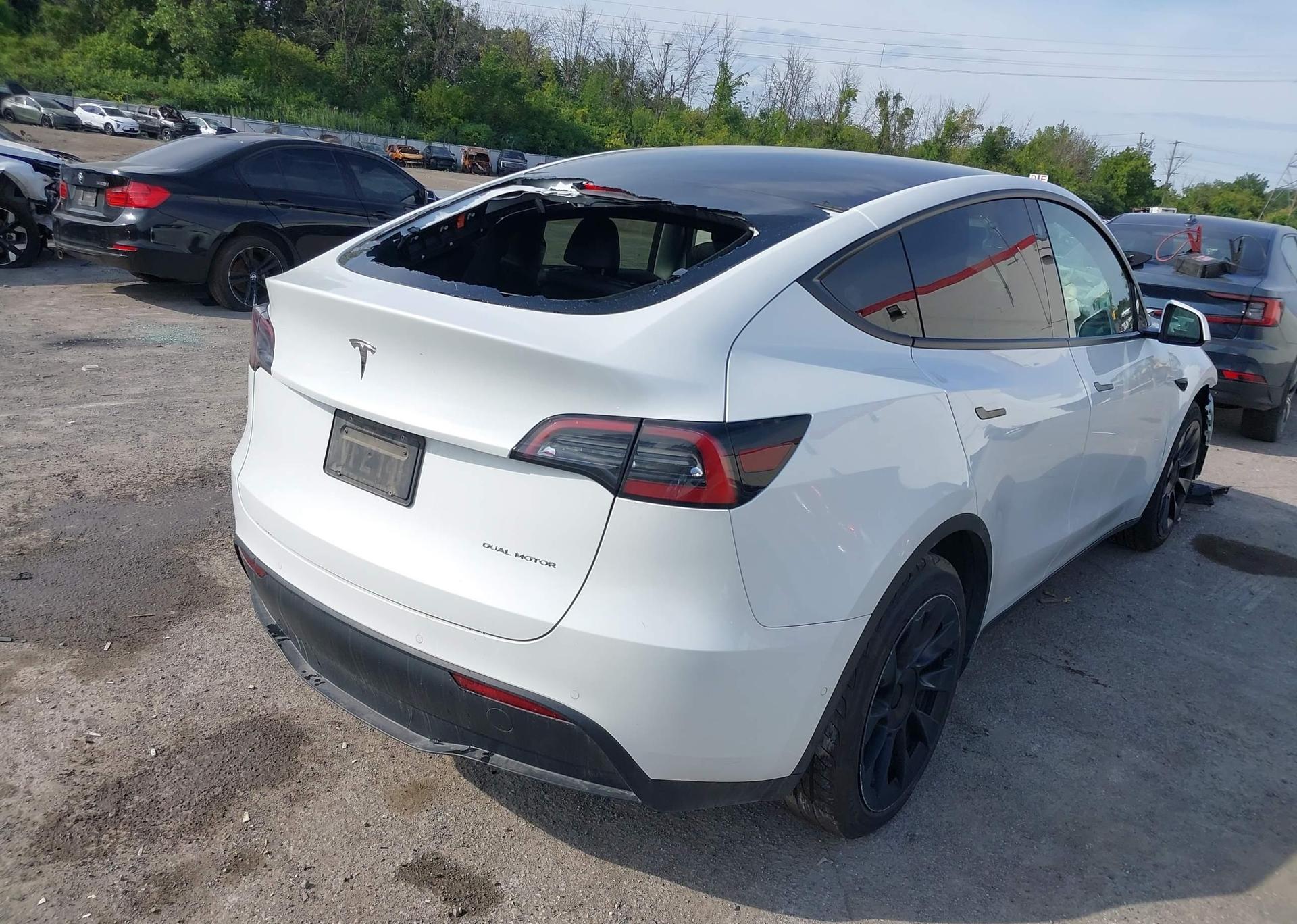 2022 TESLA MODEL Y
