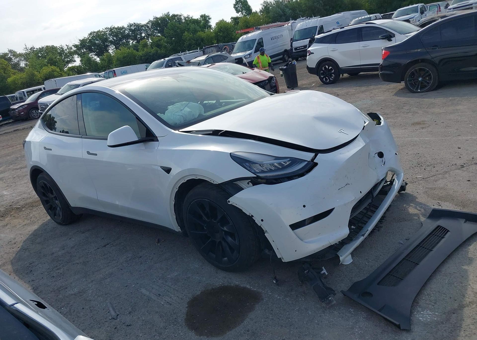 2022 TESLA MODEL Y