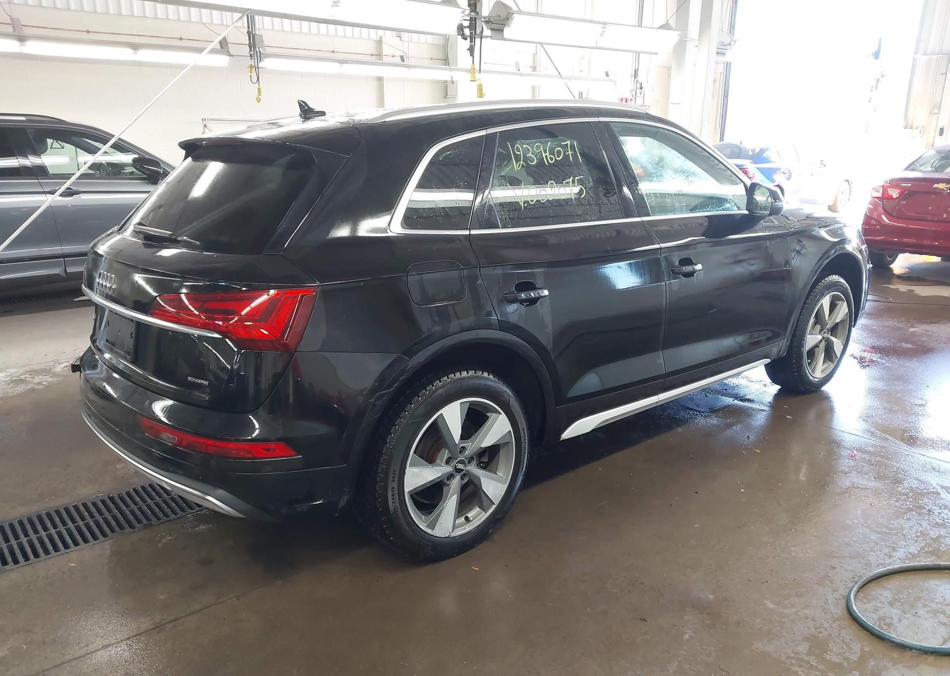2021 AUDI Q5 PREMIUM