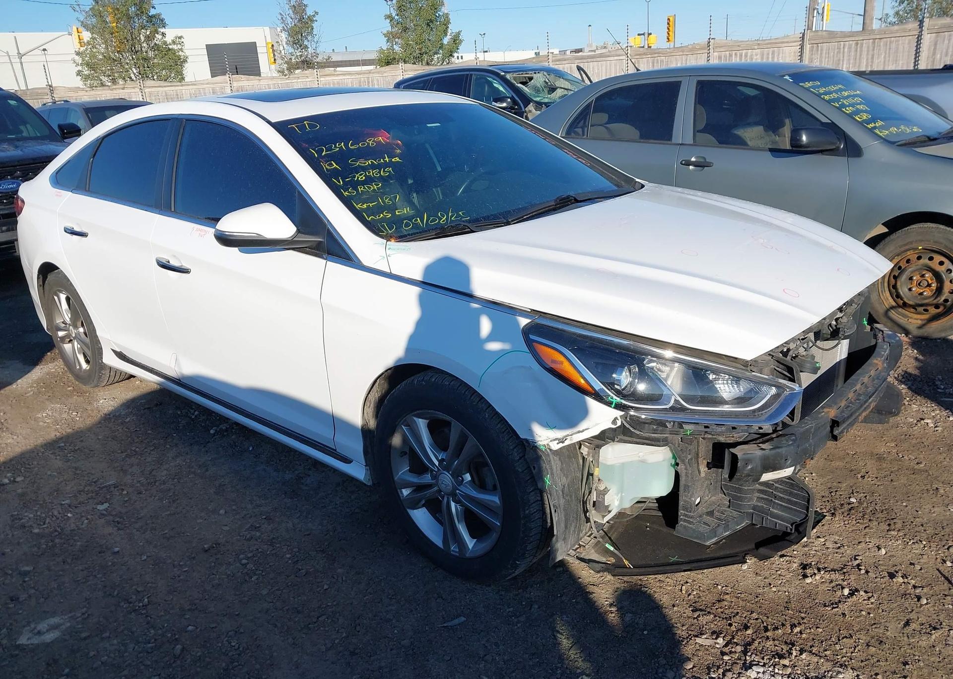 2019 HYUNDAI SONATA ESSENTIAL