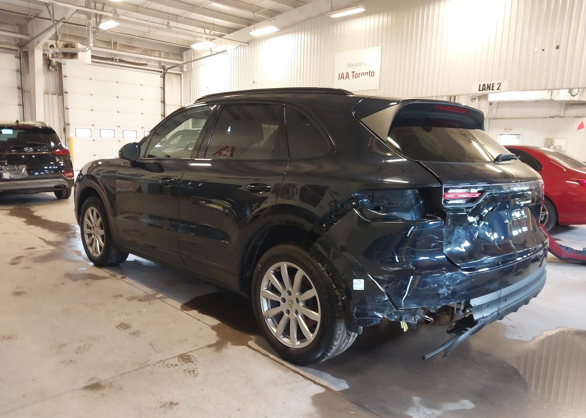 2021 PORSCHE CAYENNE
