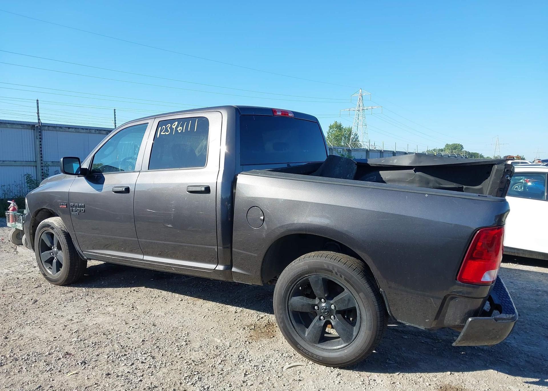 2022 RAM 1500 CLASSIC TRADESMAN