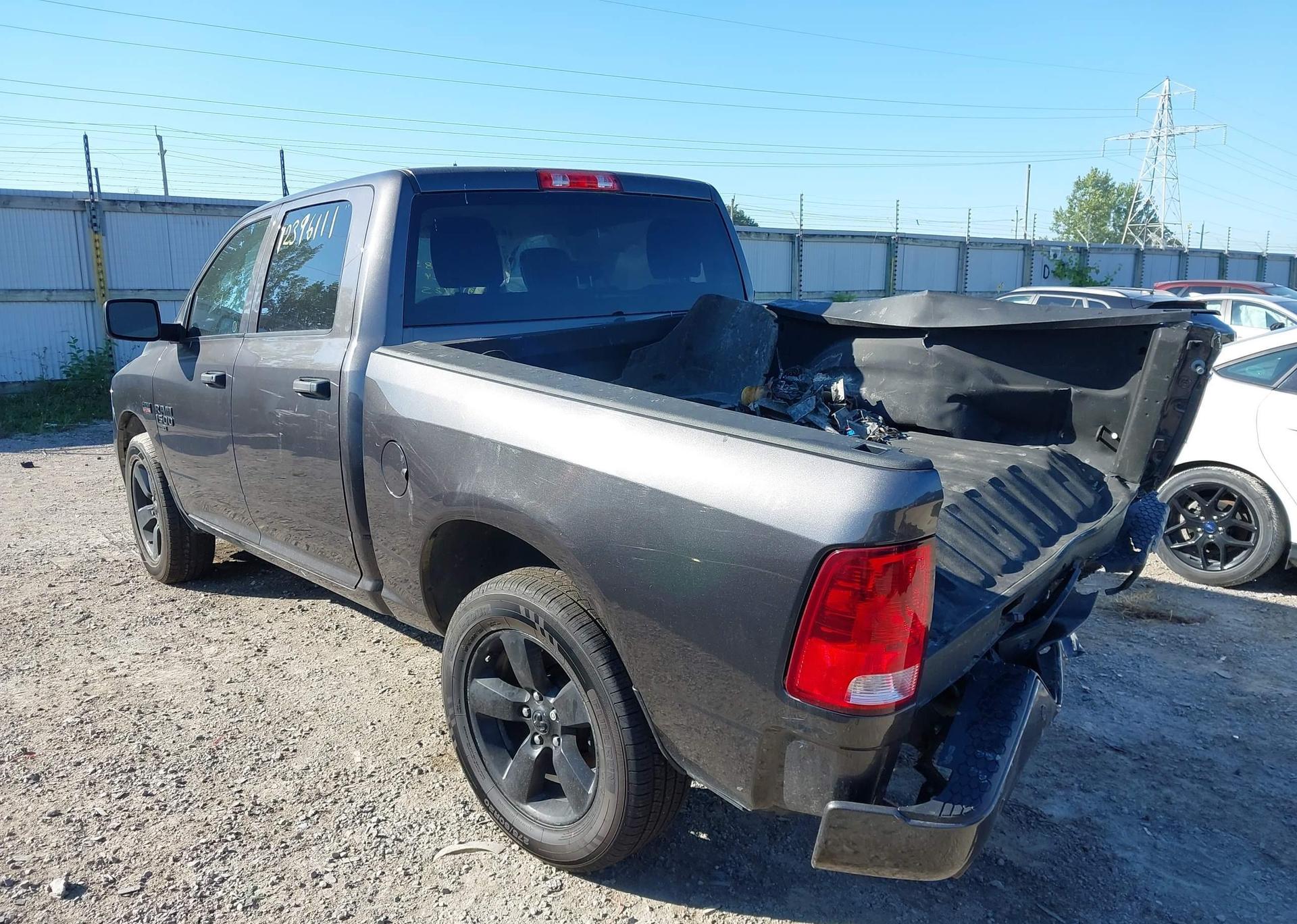 2022 RAM 1500 CLASSIC TRADESMAN
