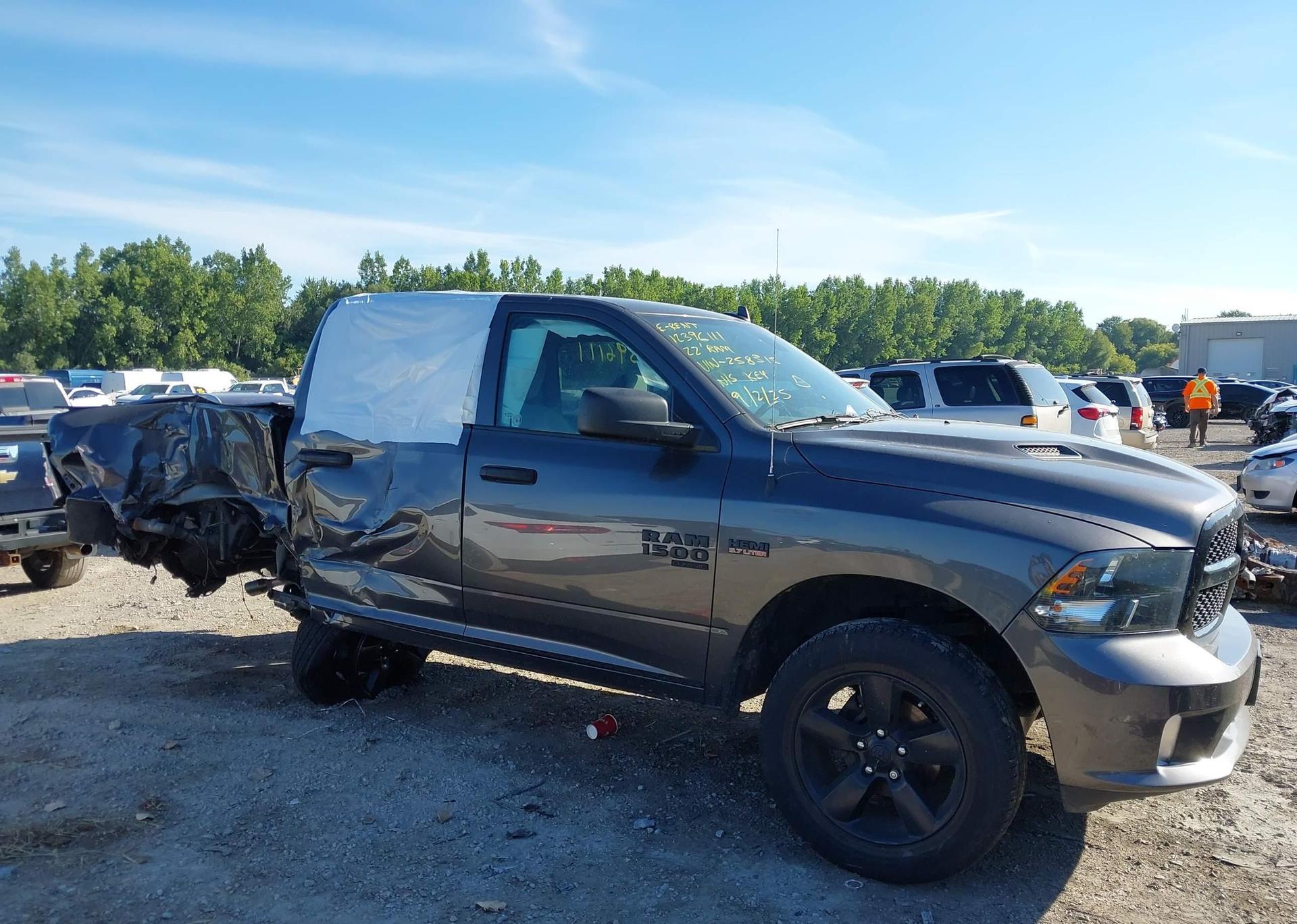 2022 RAM 1500 CLASSIC TRADESMAN