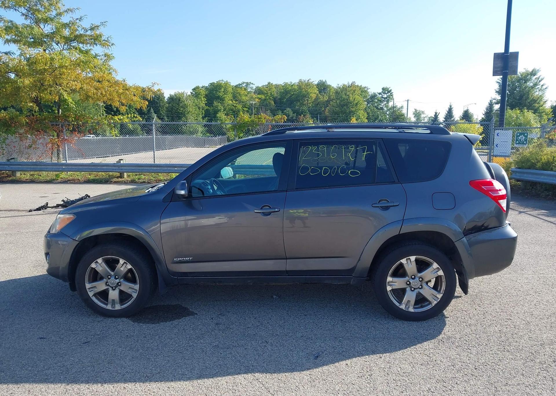 2011 TOYOTA RAV4 SPORT V6
