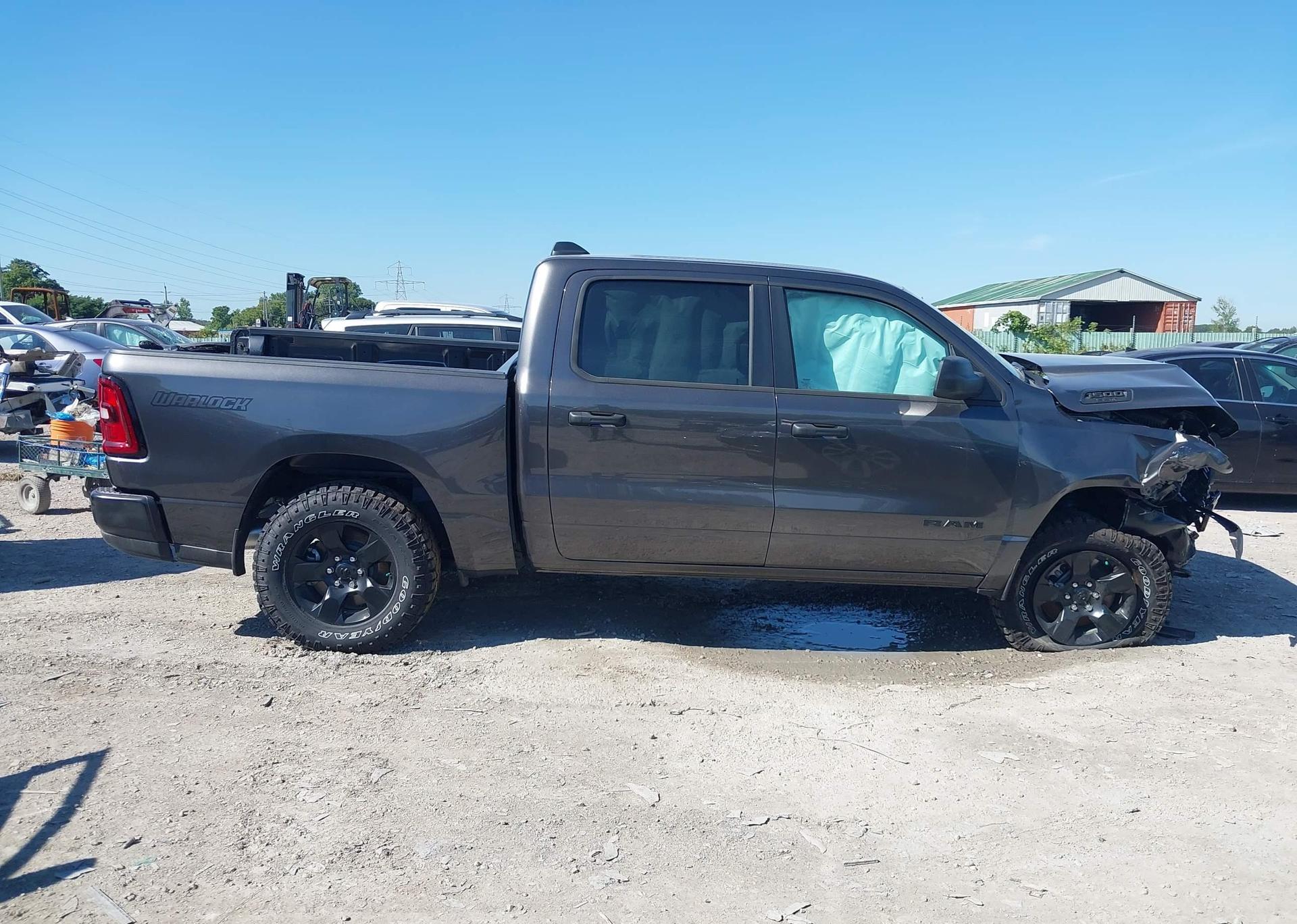 2025 RAM 1500 TRADESMAN