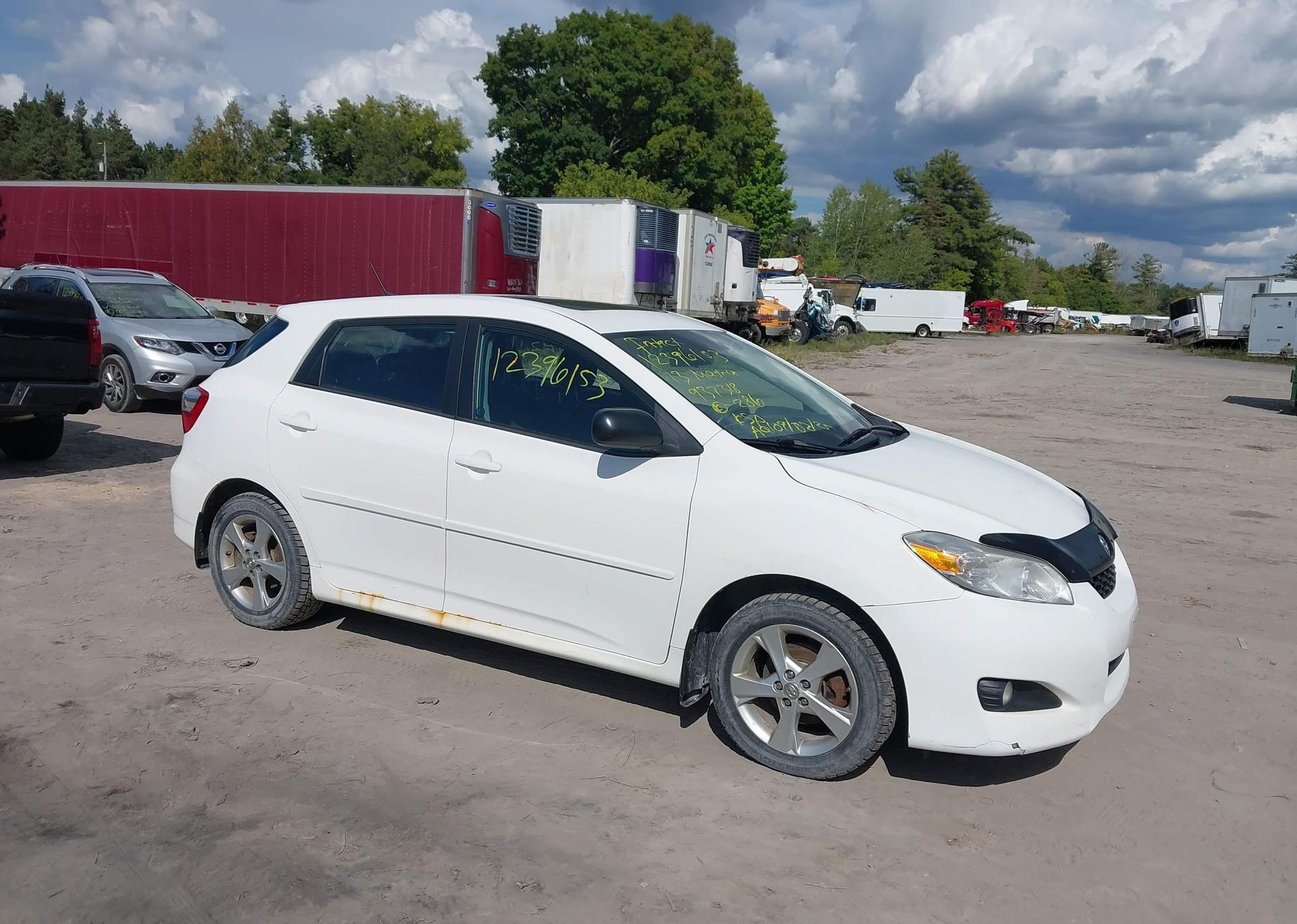 2013 TOYOTA MATRIX