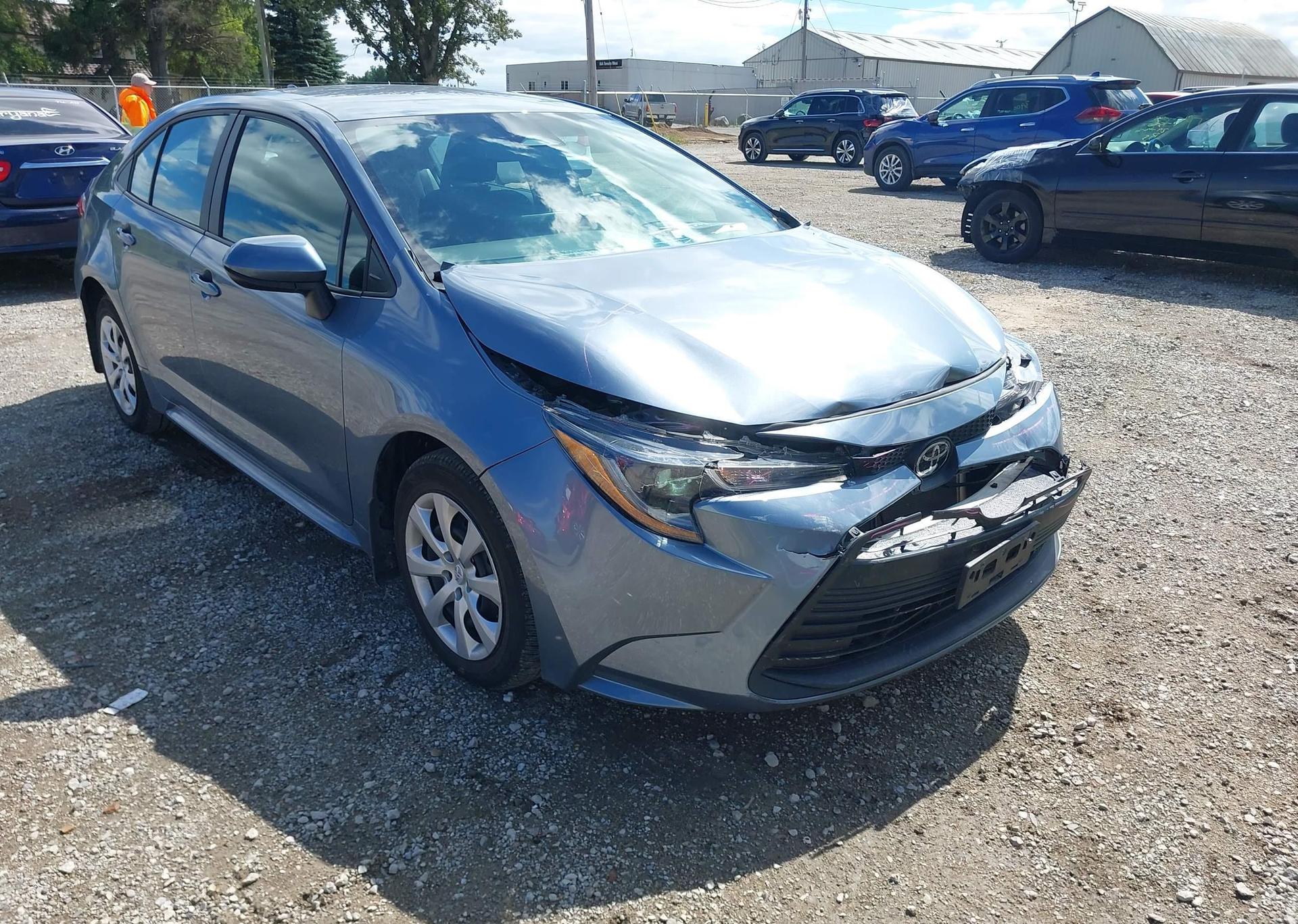 2024 TOYOTA COROLLA LE