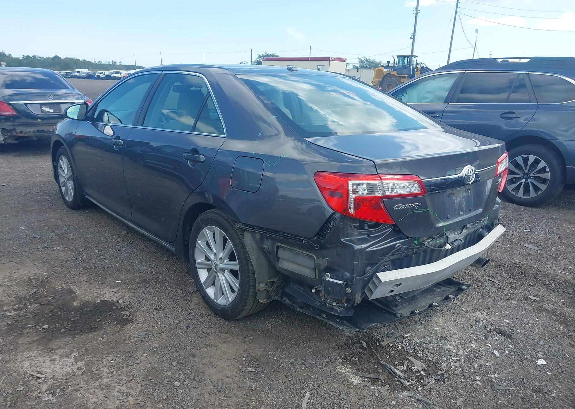 2013 TOYOTA CAMRY L
