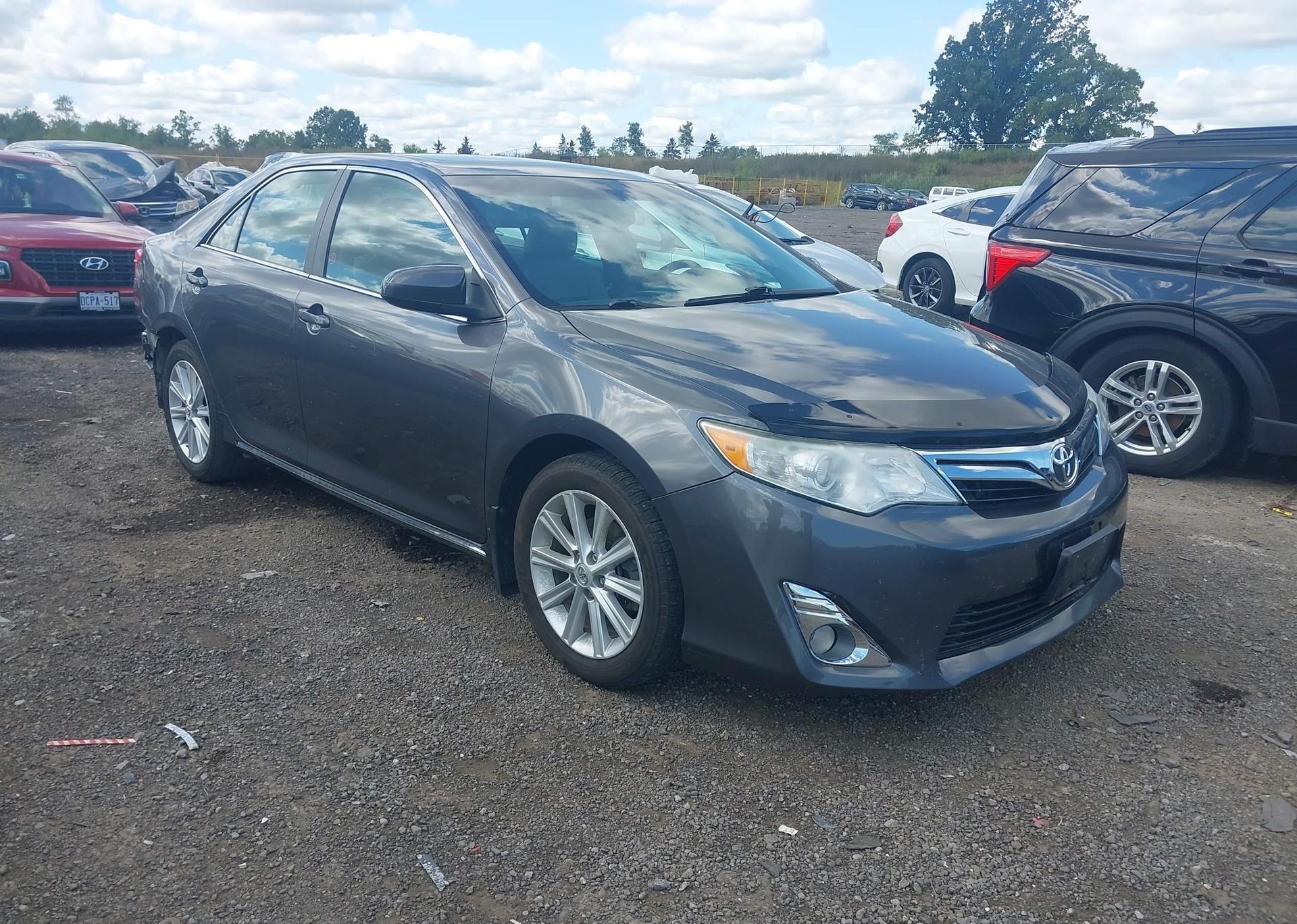 2013 TOYOTA CAMRY L
