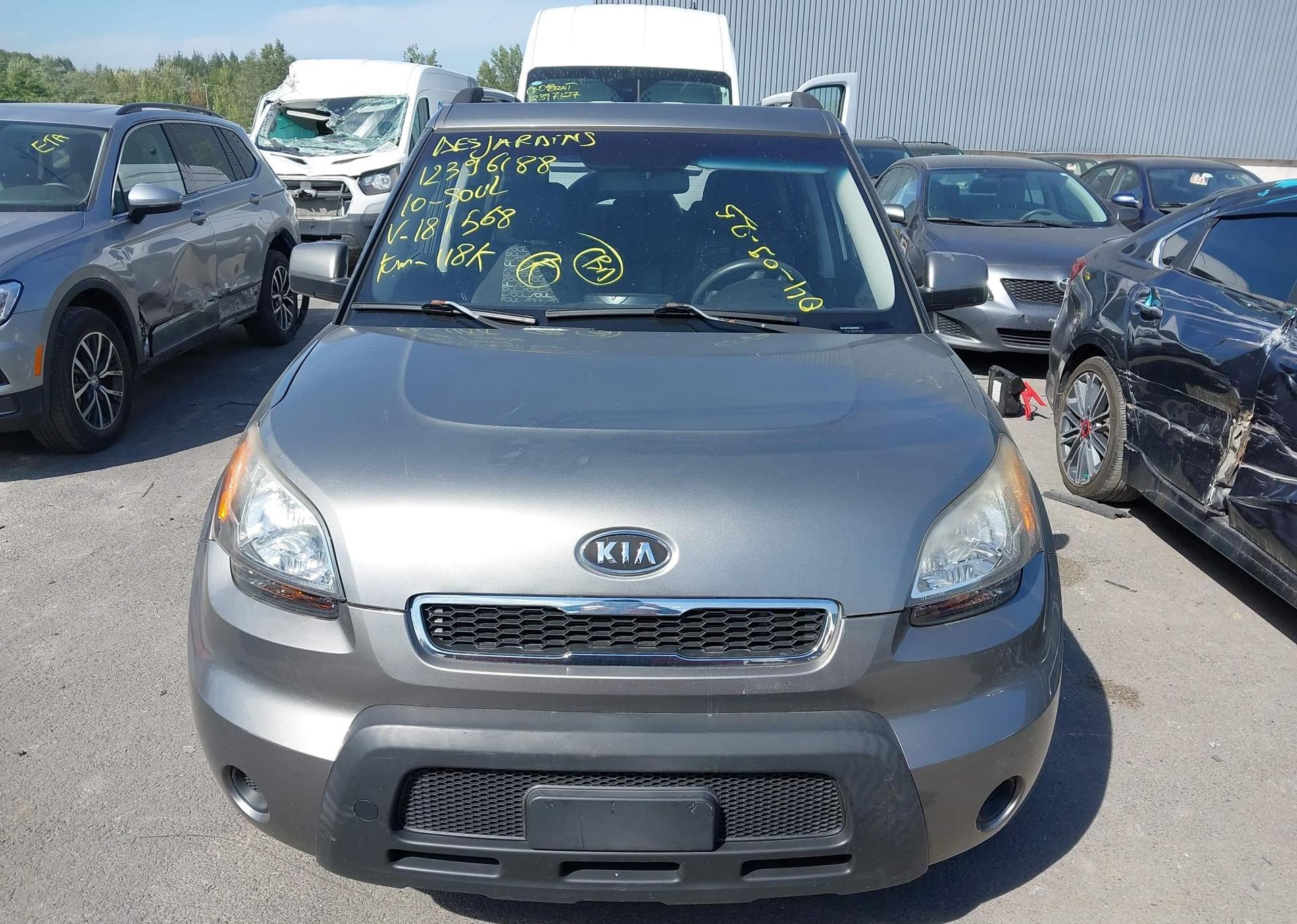 2010 KIA SOUL +