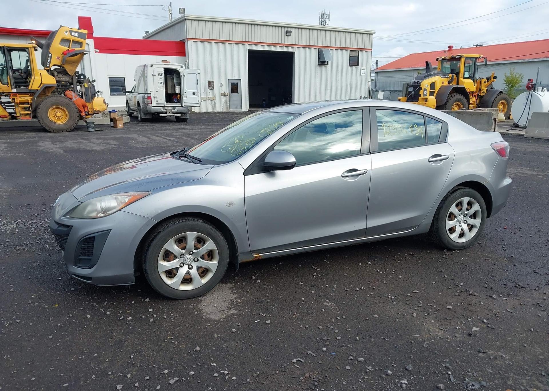 2010 MAZDA MAZDA3 GS