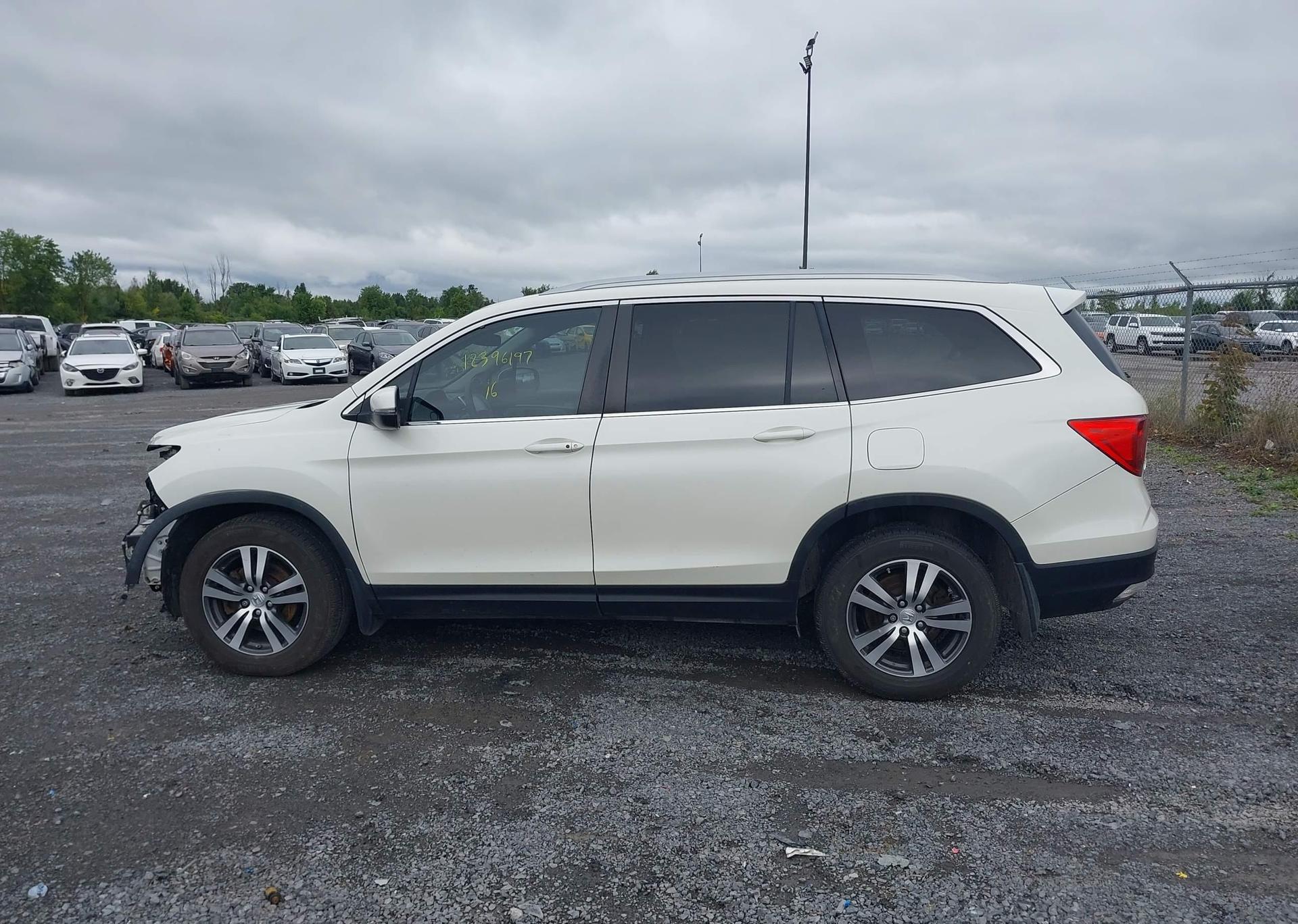 2016 HONDA PILOT EX
