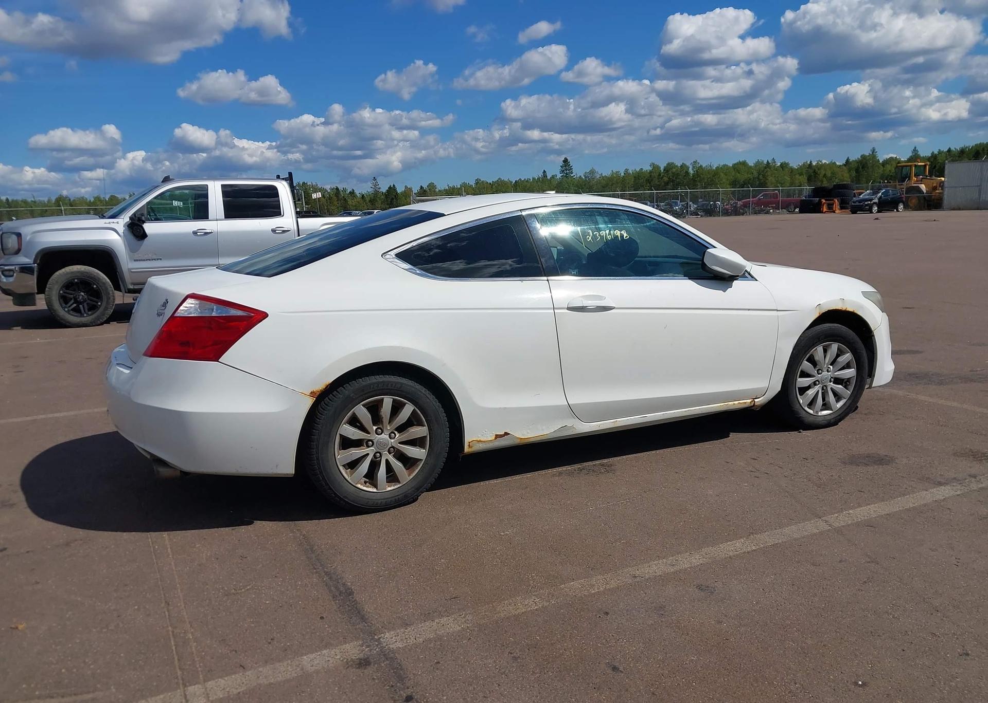 2010 HONDA ACCORD EX