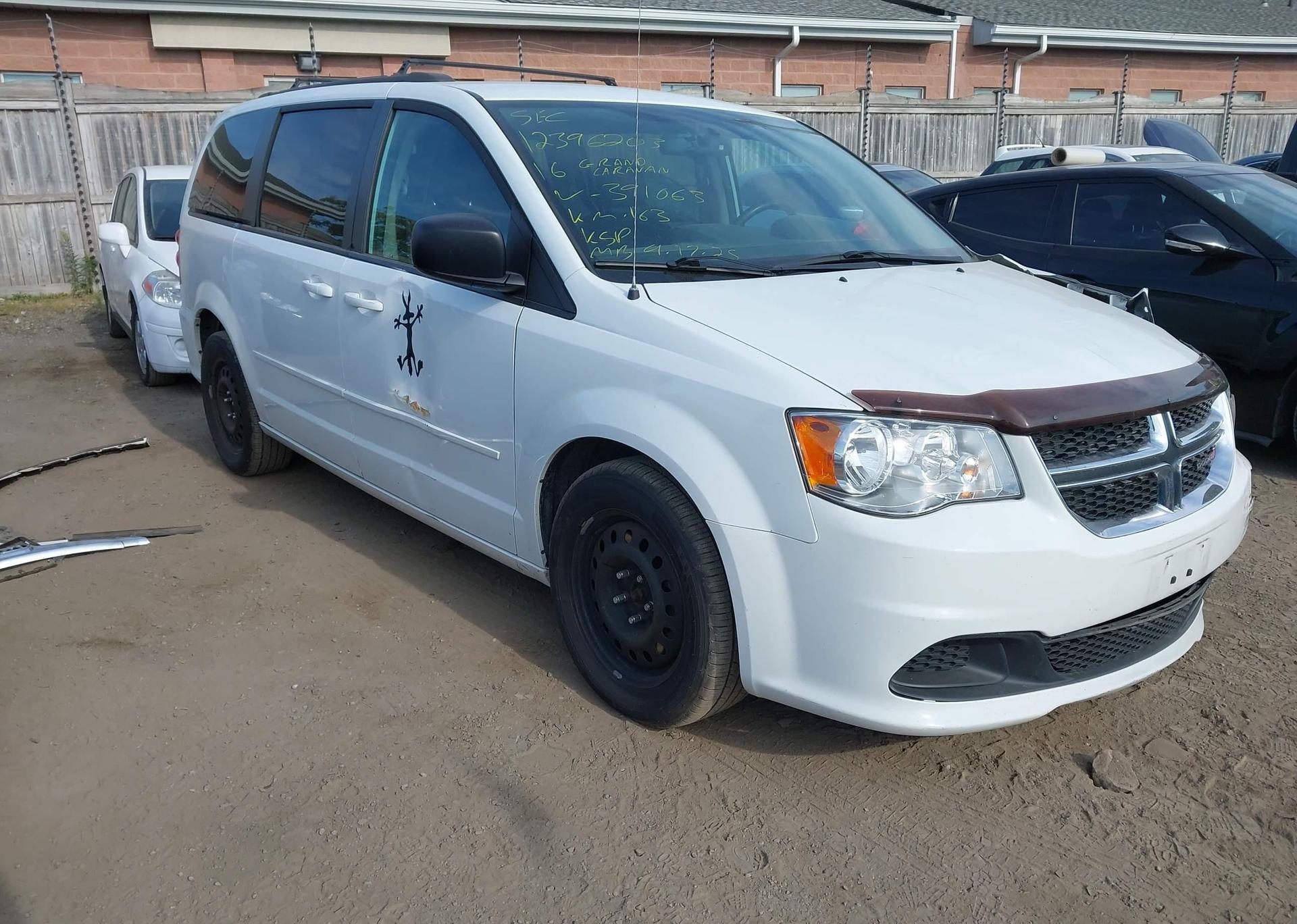 2016 DODGE GRAND CARAVAN SE
