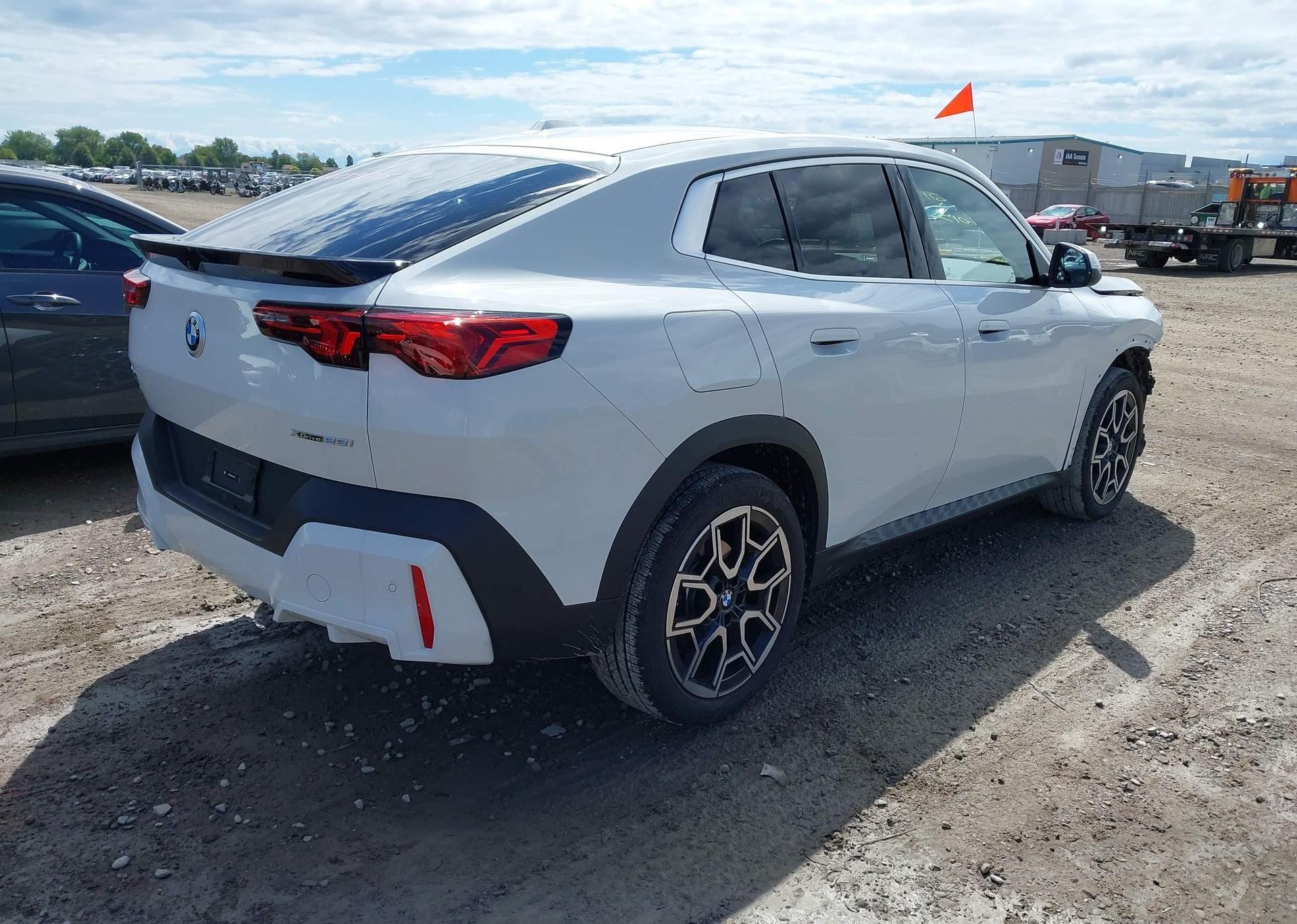 2025 BMW X2 XDRIVE28I