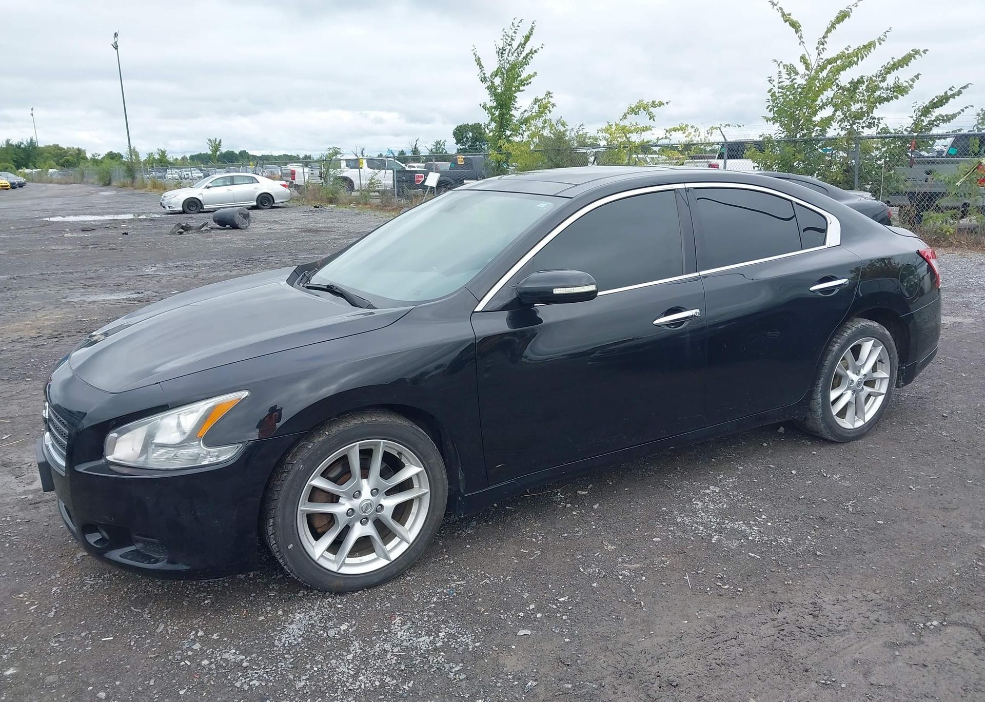 2009 NISSAN MAXIMA