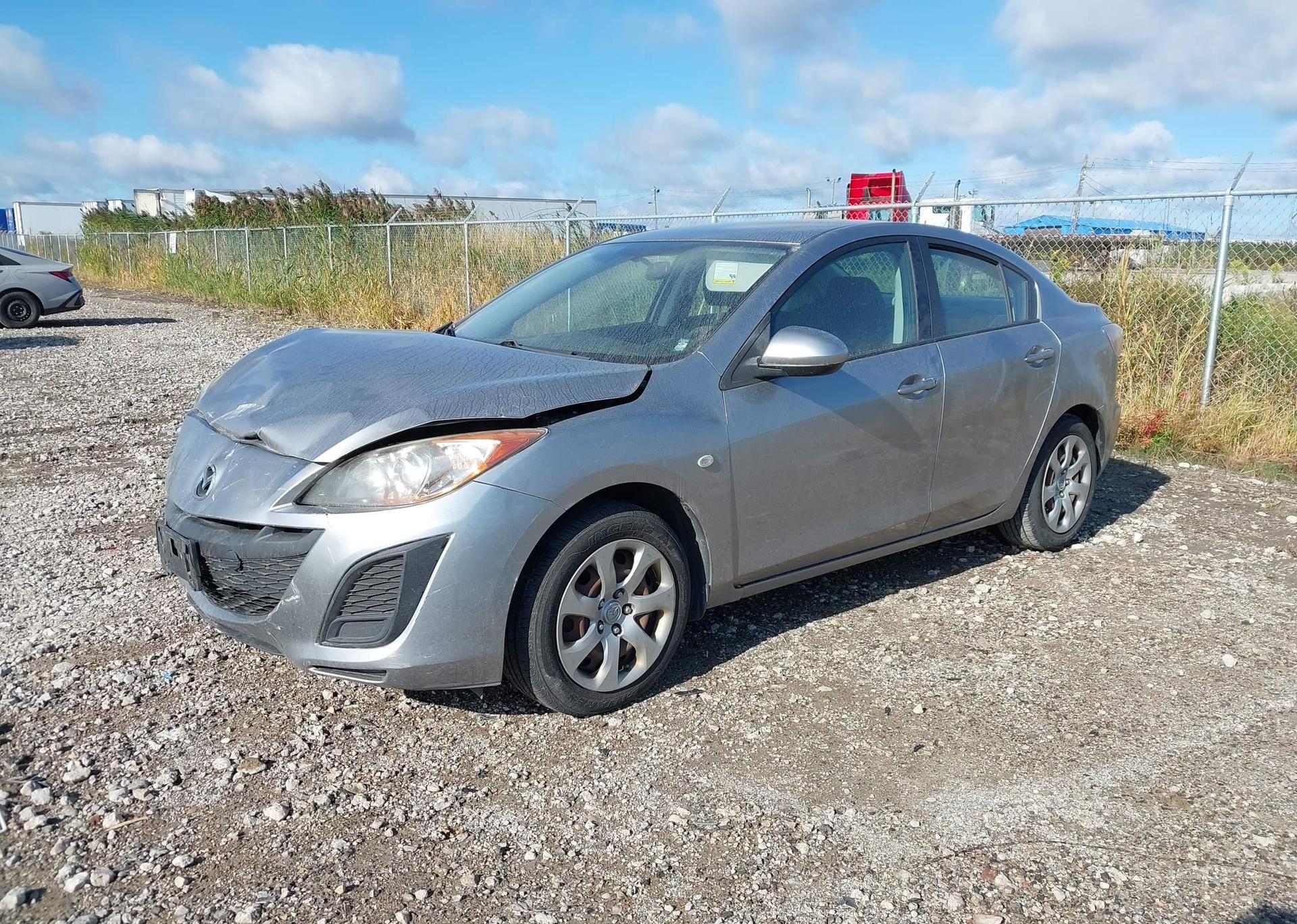 2010 MAZDA 3 I