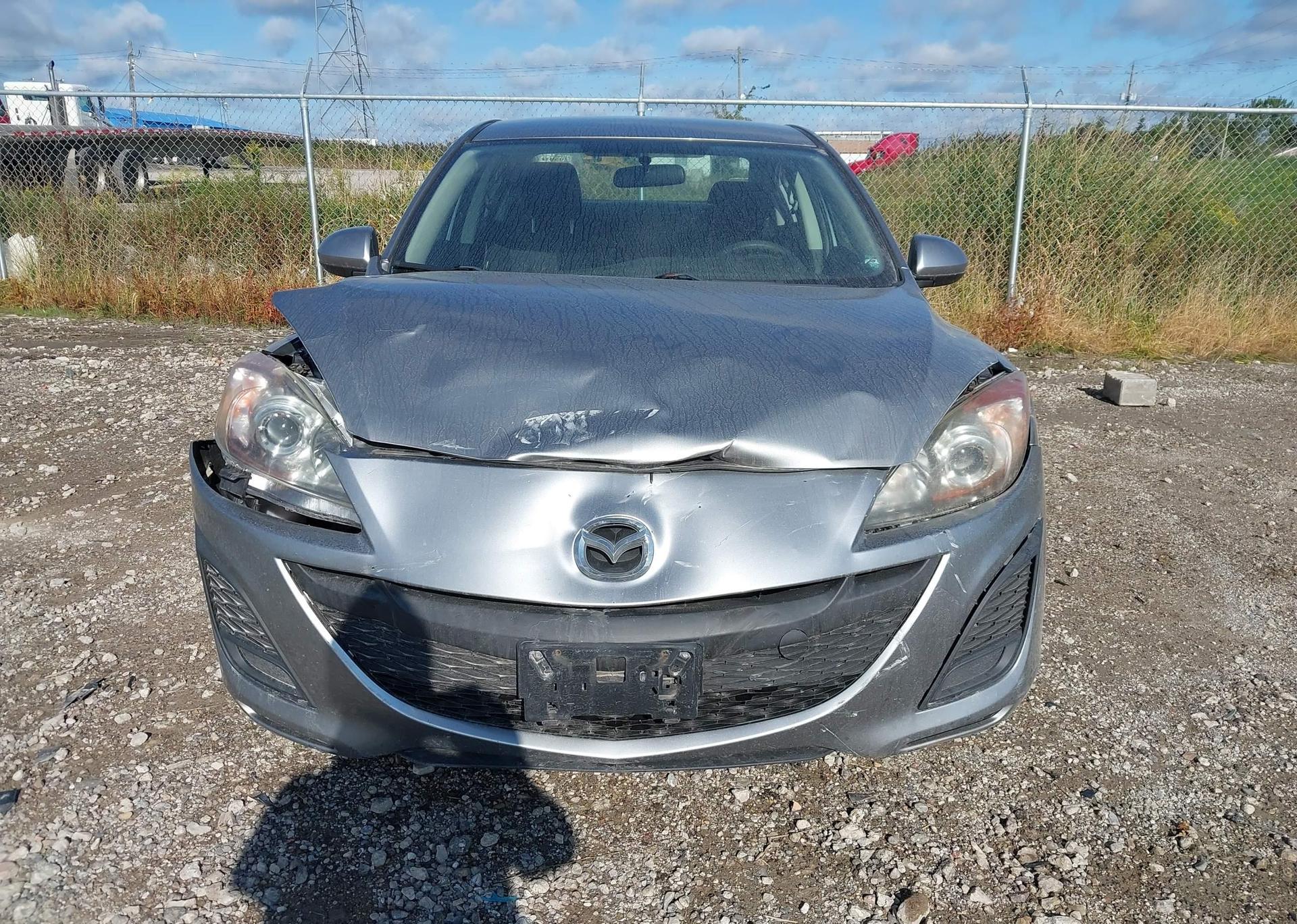 2010 MAZDA 3 I