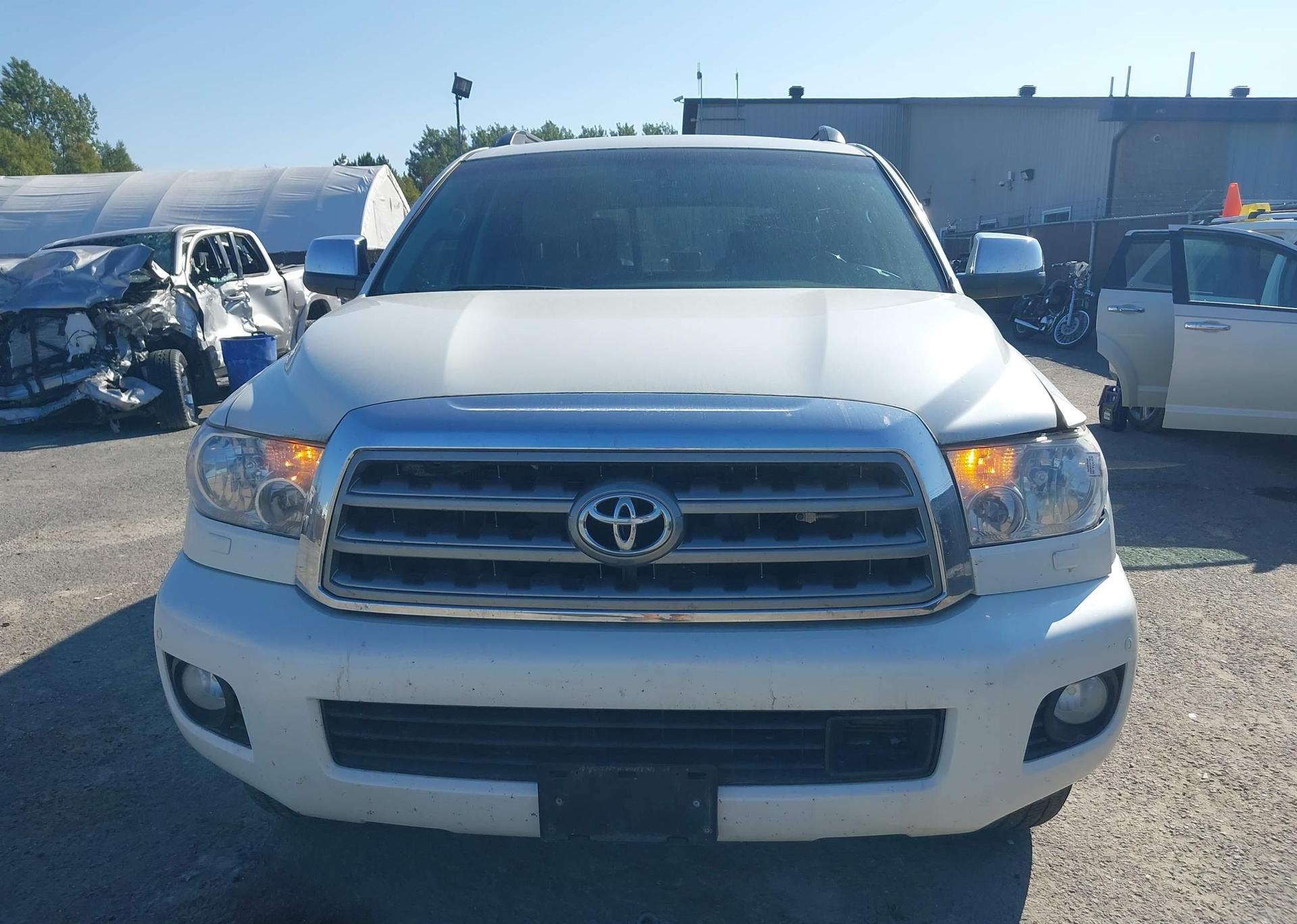 2015 TOYOTA SEQUOIA PLATINUM 5.7L V8