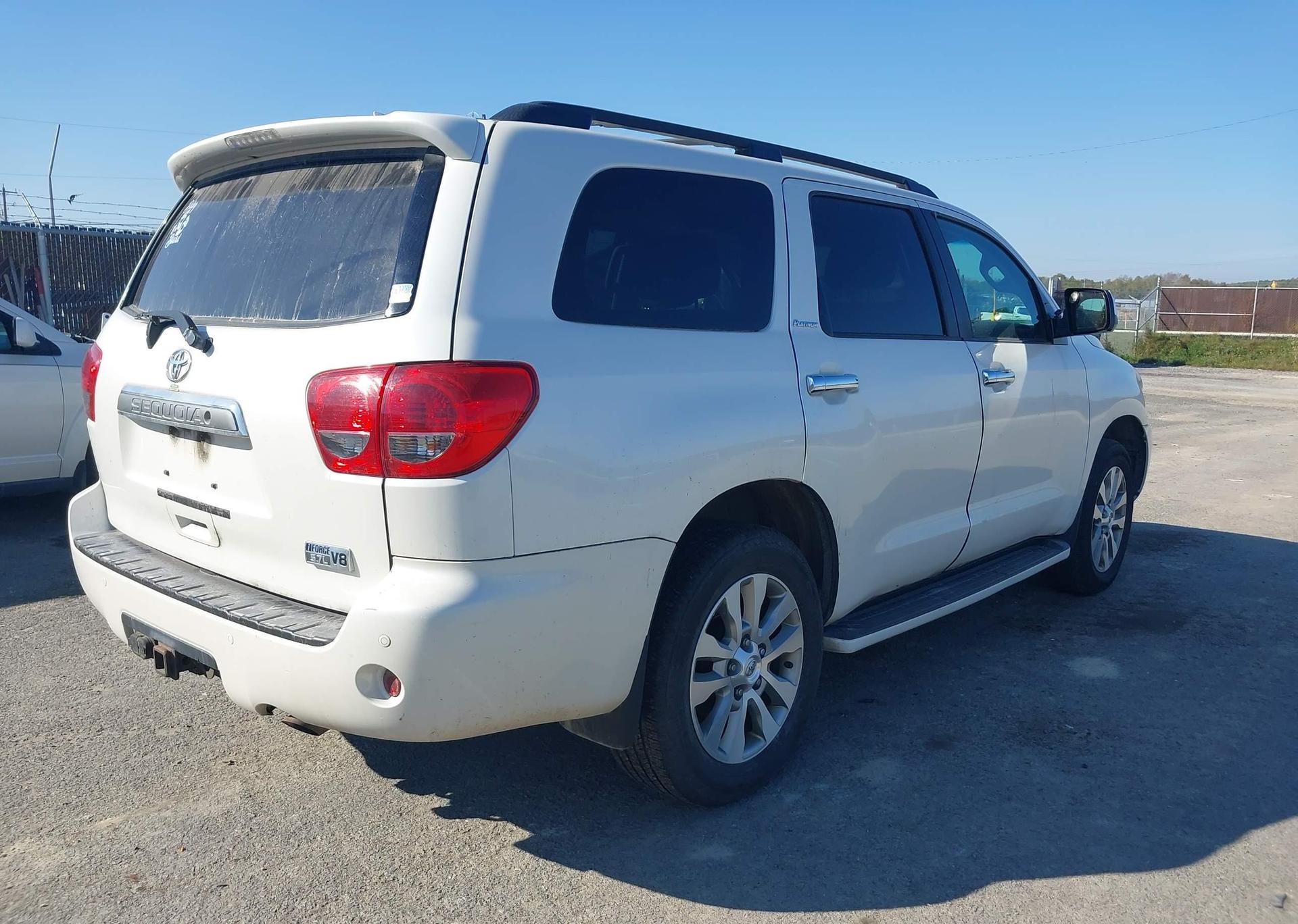 2015 TOYOTA SEQUOIA PLATINUM 5.7L V8