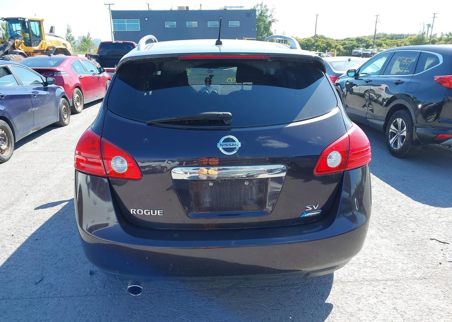 2011 NISSAN ROGUE