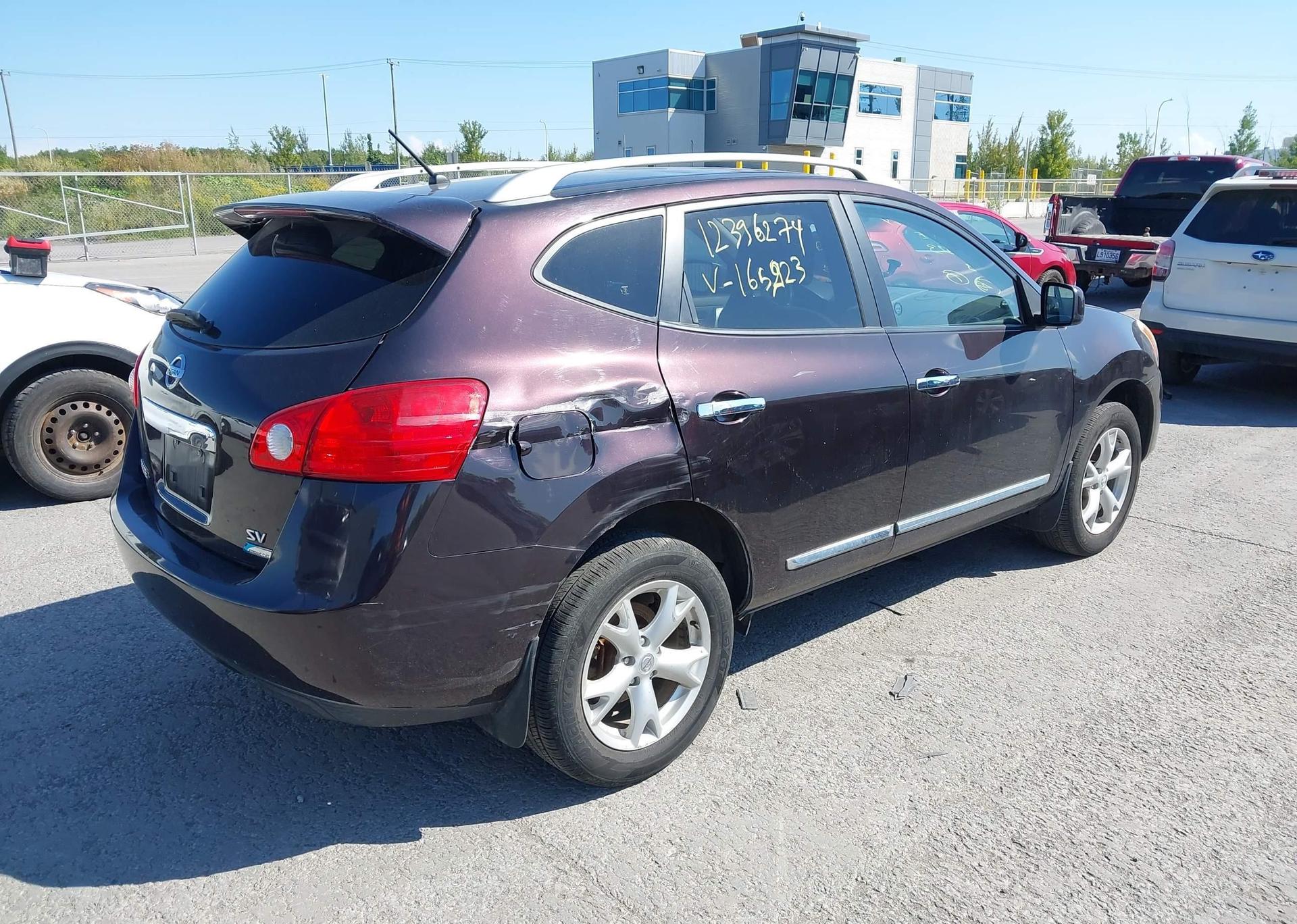 2011 NISSAN ROGUE