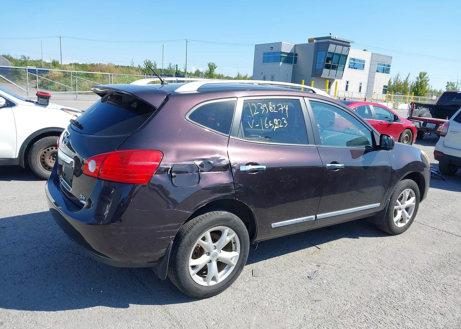 2011 NISSAN ROGUE