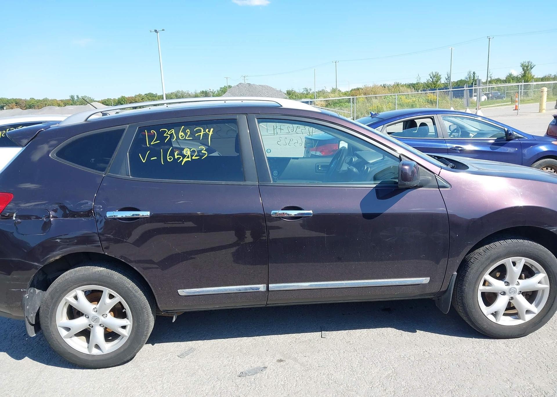 2011 NISSAN ROGUE