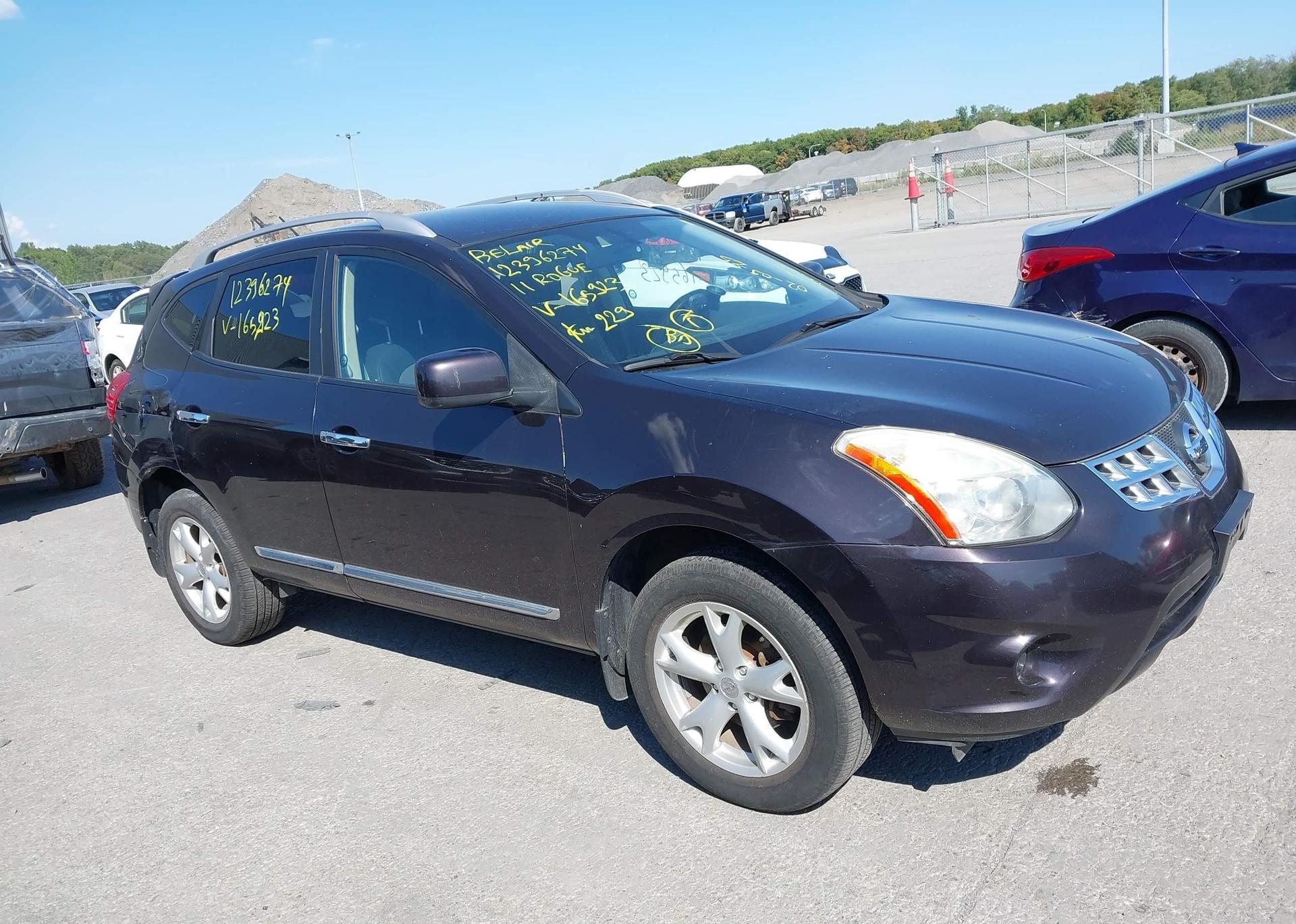 2011 NISSAN ROGUE