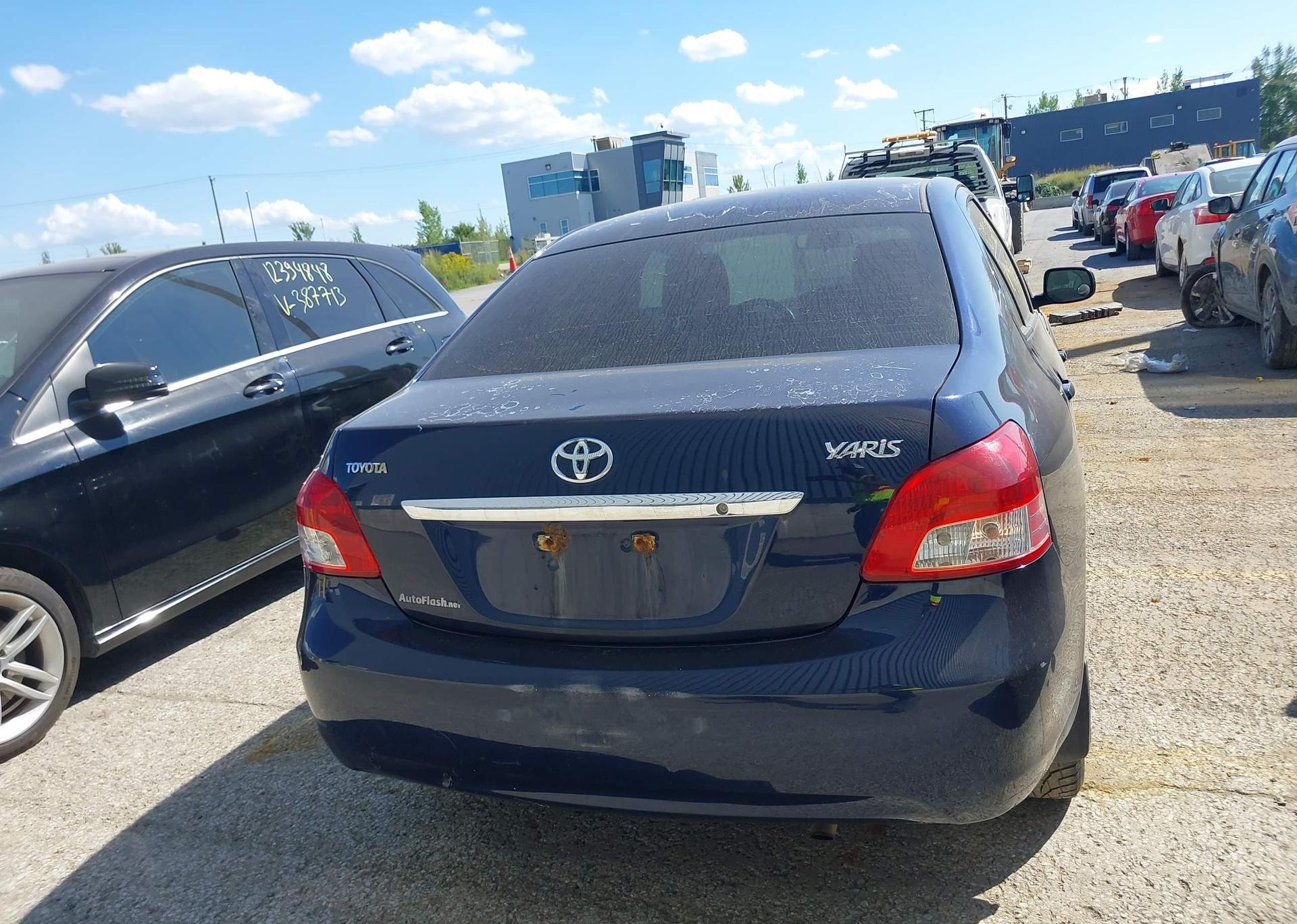 2008 TOYOTA YARIS