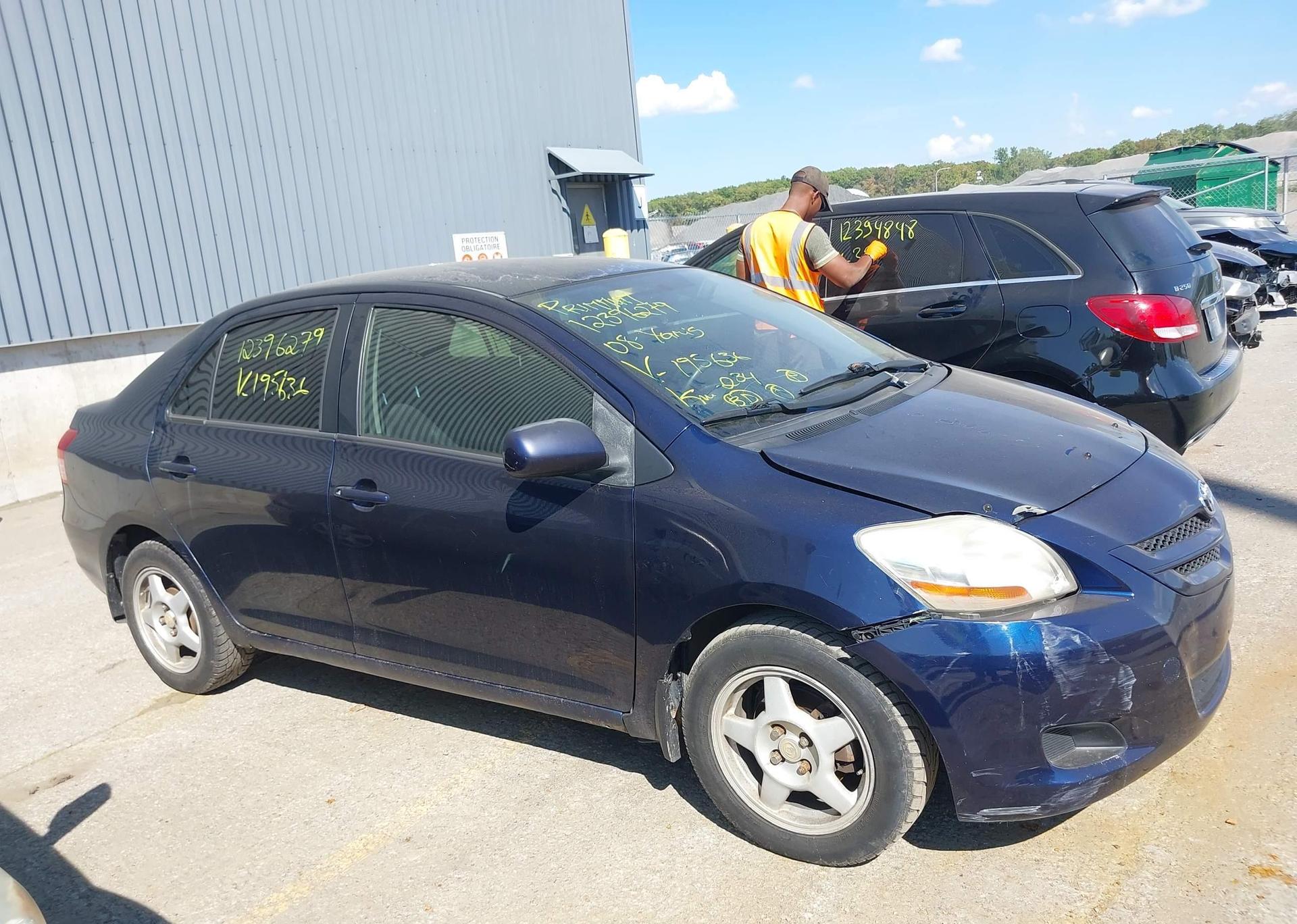 2008 TOYOTA YARIS