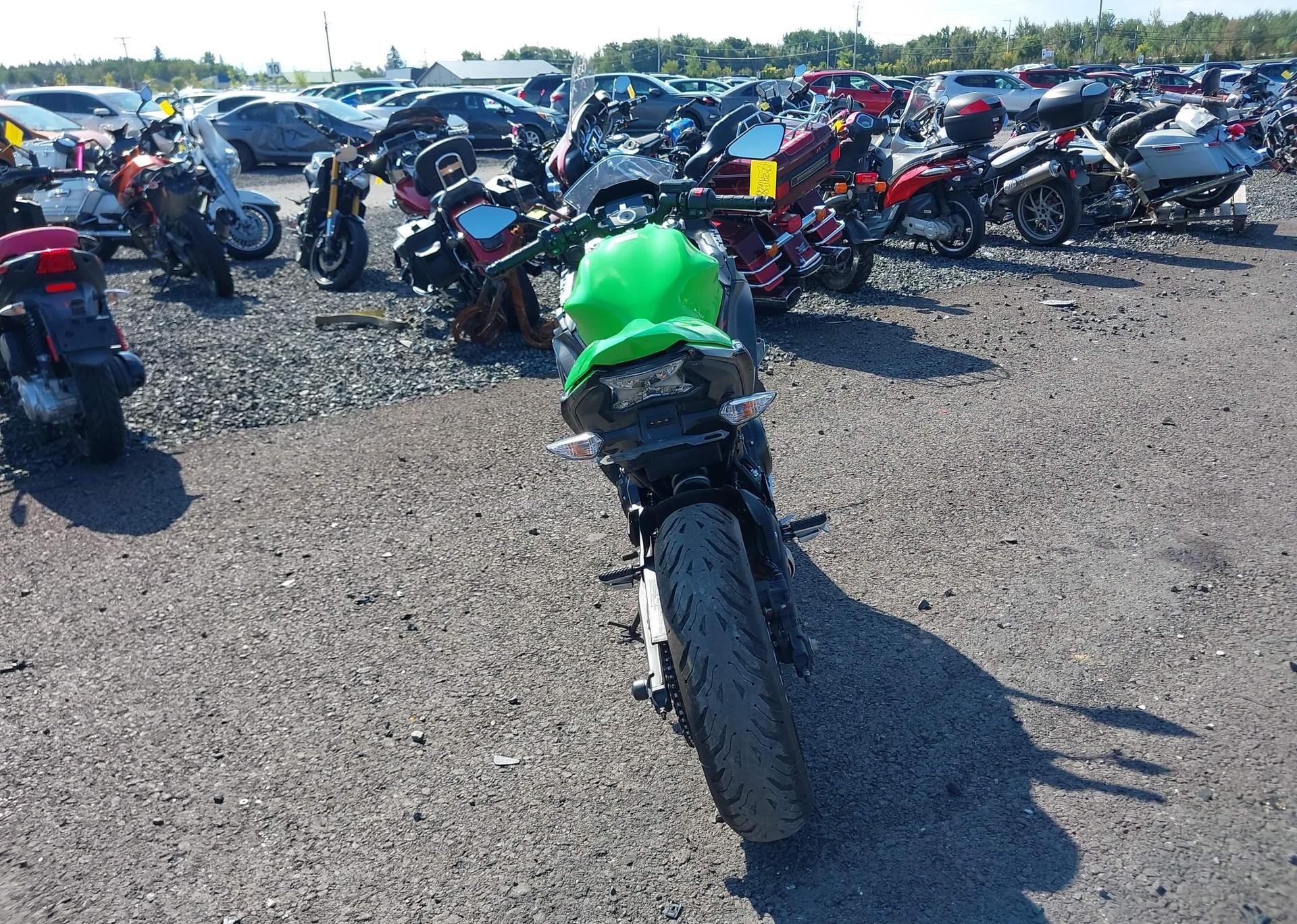 2022 KAWASAKI EX650 M