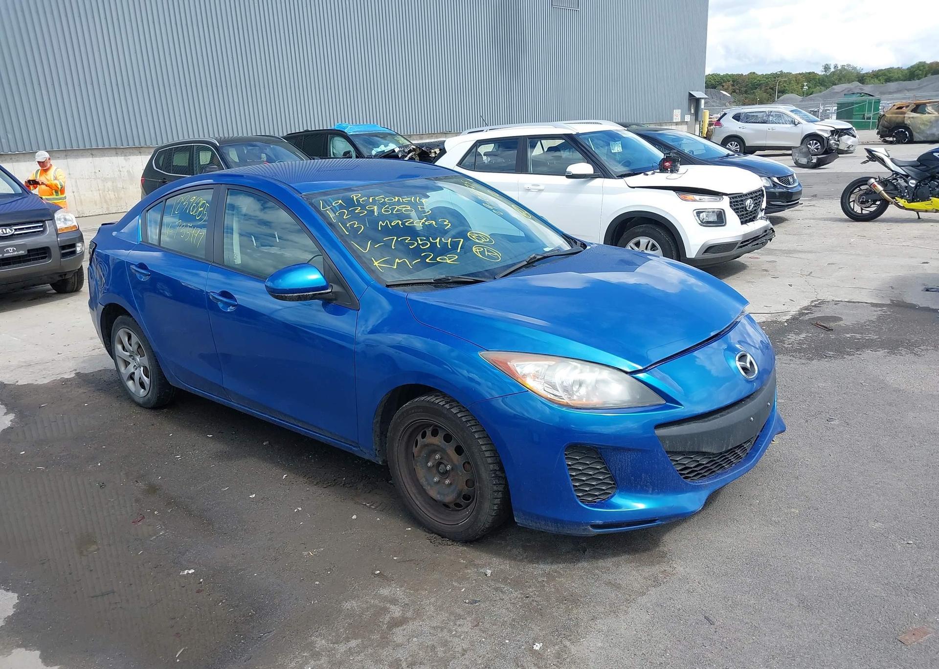 2013 MAZDA 3 I