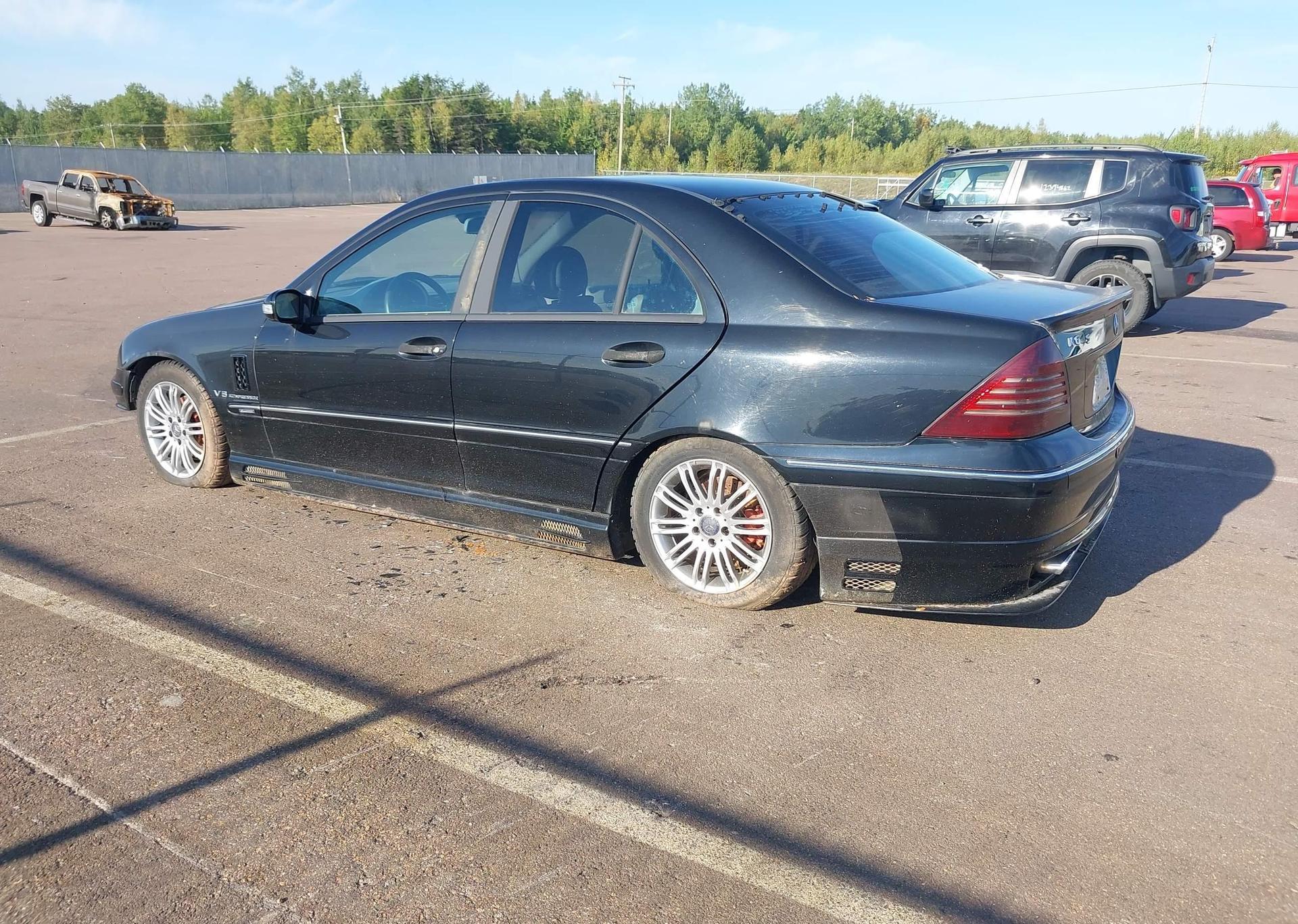 2003 MERCEDES-BENZ C 240 CLASSIC