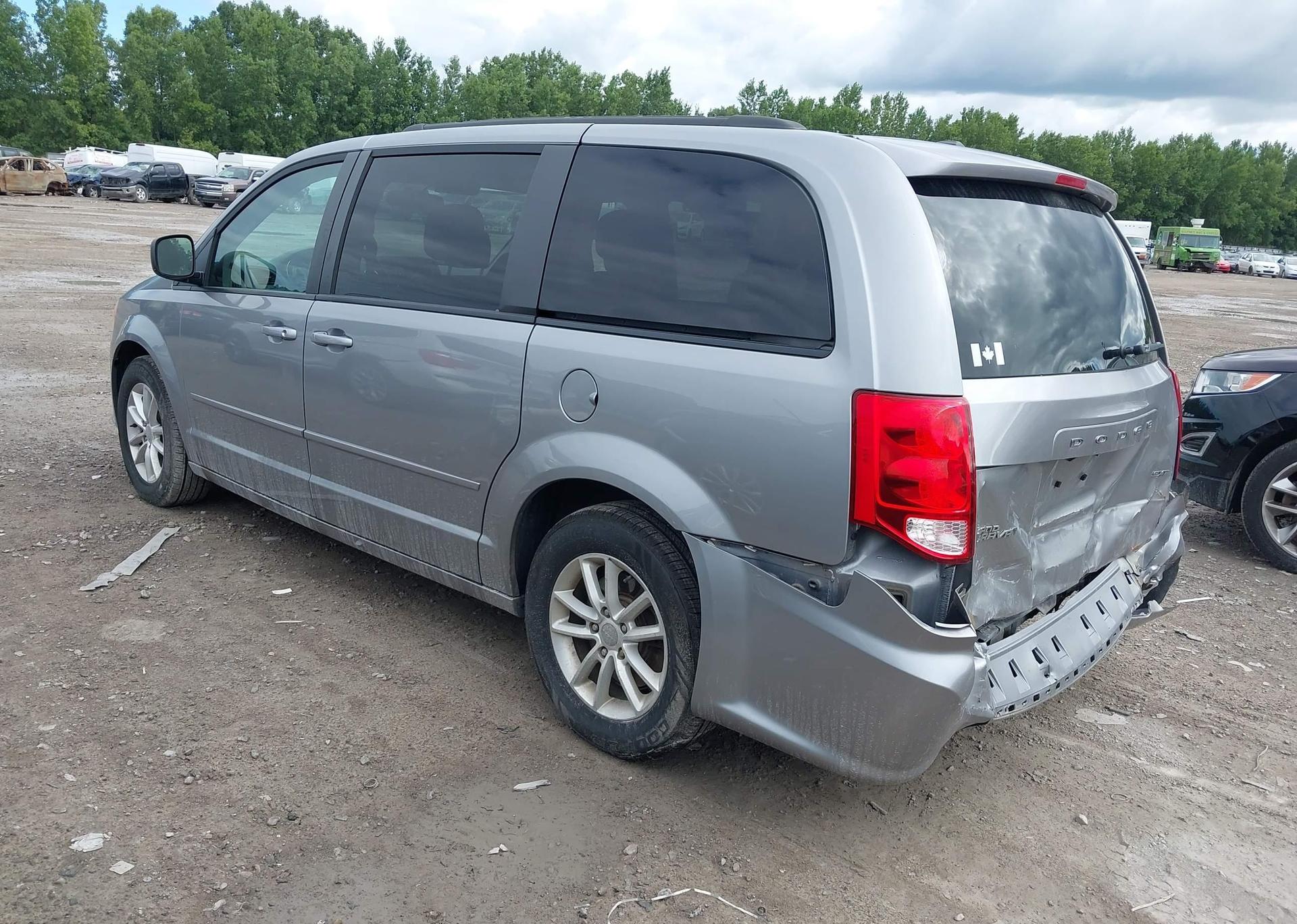 2016 DODGE GRAND CARAVAN SE